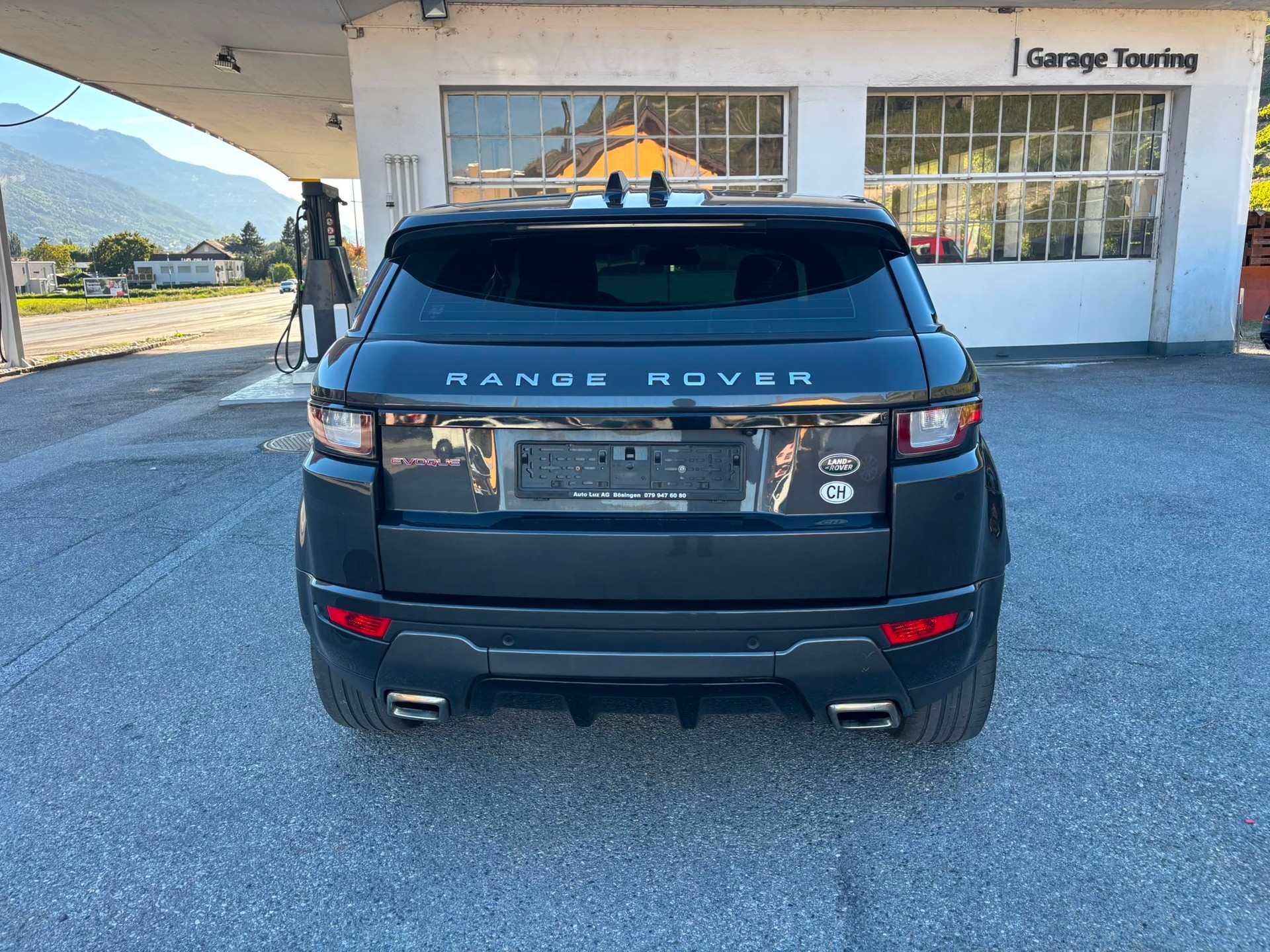 LAND ROVER Range Rover Evoque 2.0 TD4 SE Dynamic AT9-image-6