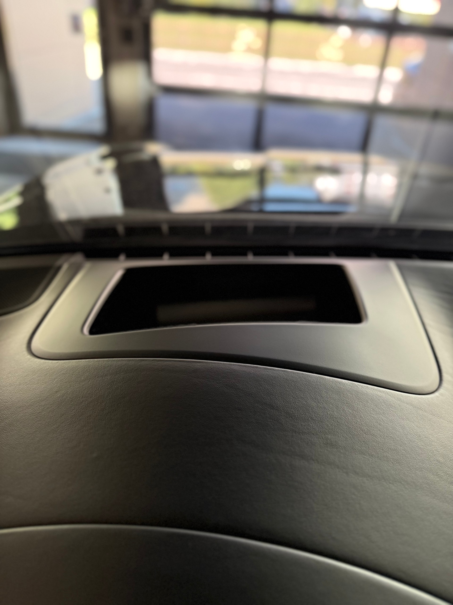PORSCHE Cayenne E-Hybrid-image-8
