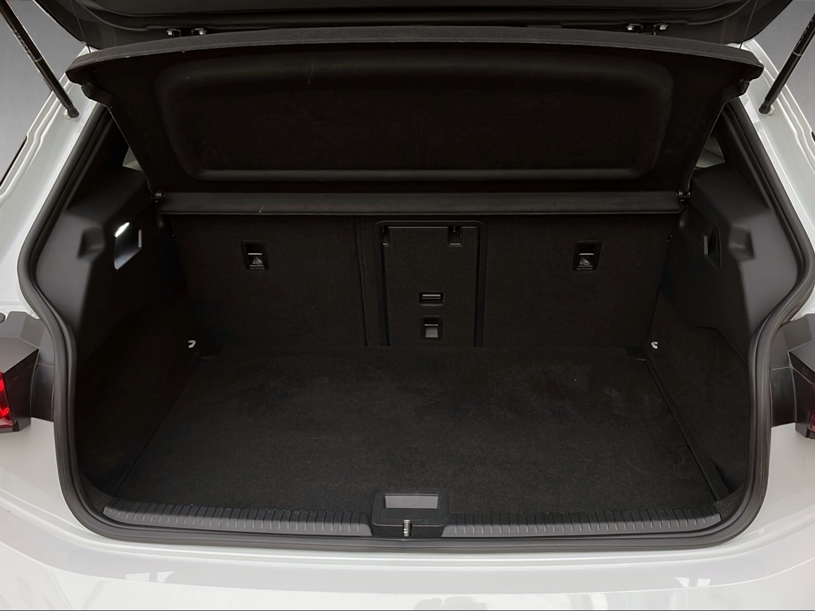 CUPRA Born Electric 58 kWh-image-12