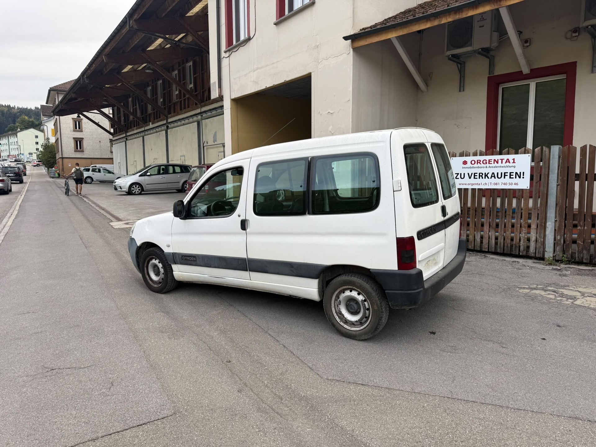 CITROEN Berlingo 1.4 800-image-2