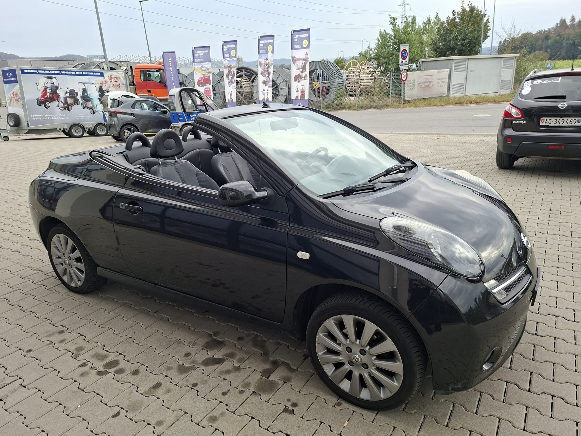 NISSAN Micra C+C 1.6 tekna-image-2