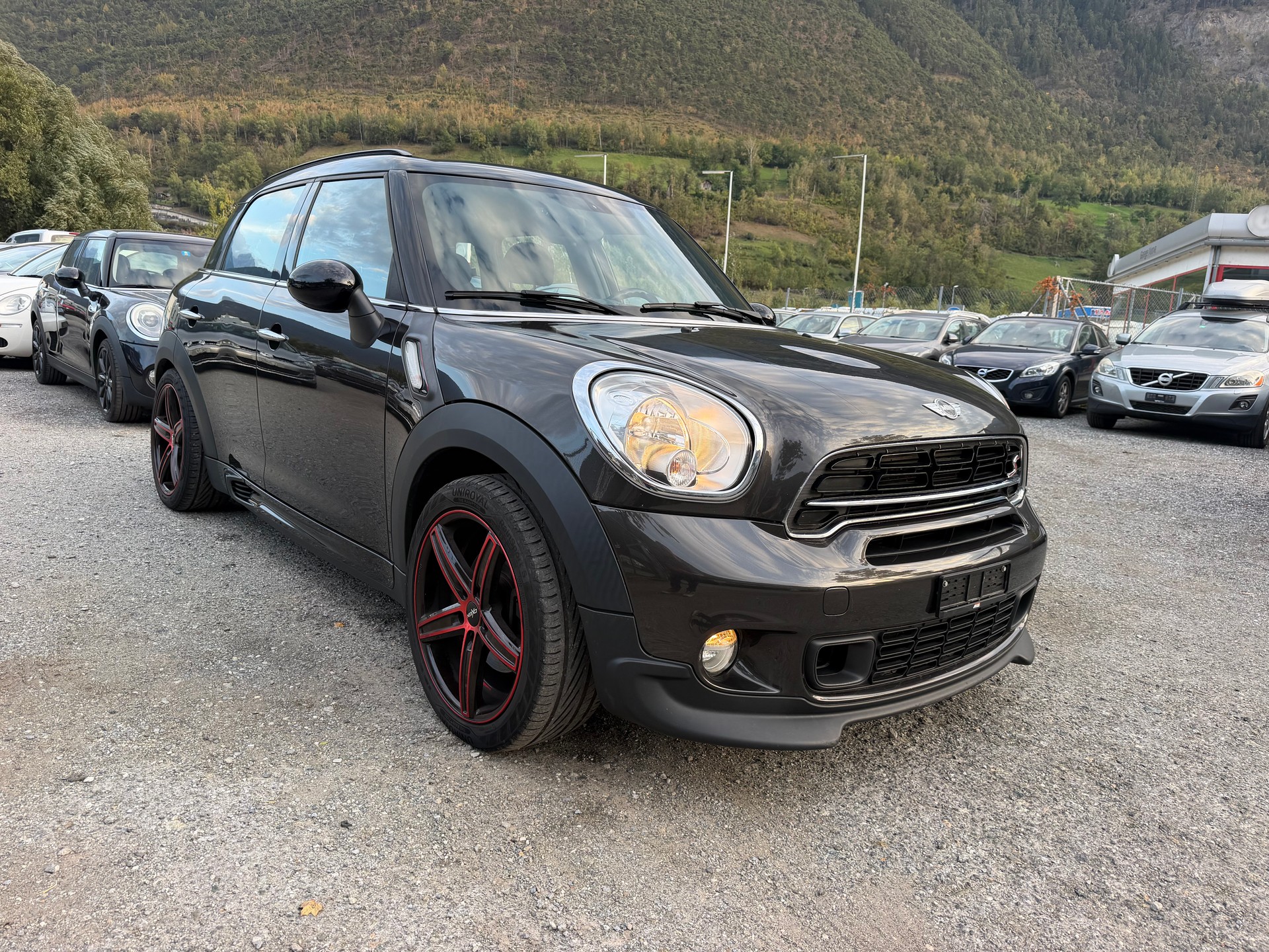MINI Countryman Cooper S ALL4-image-3