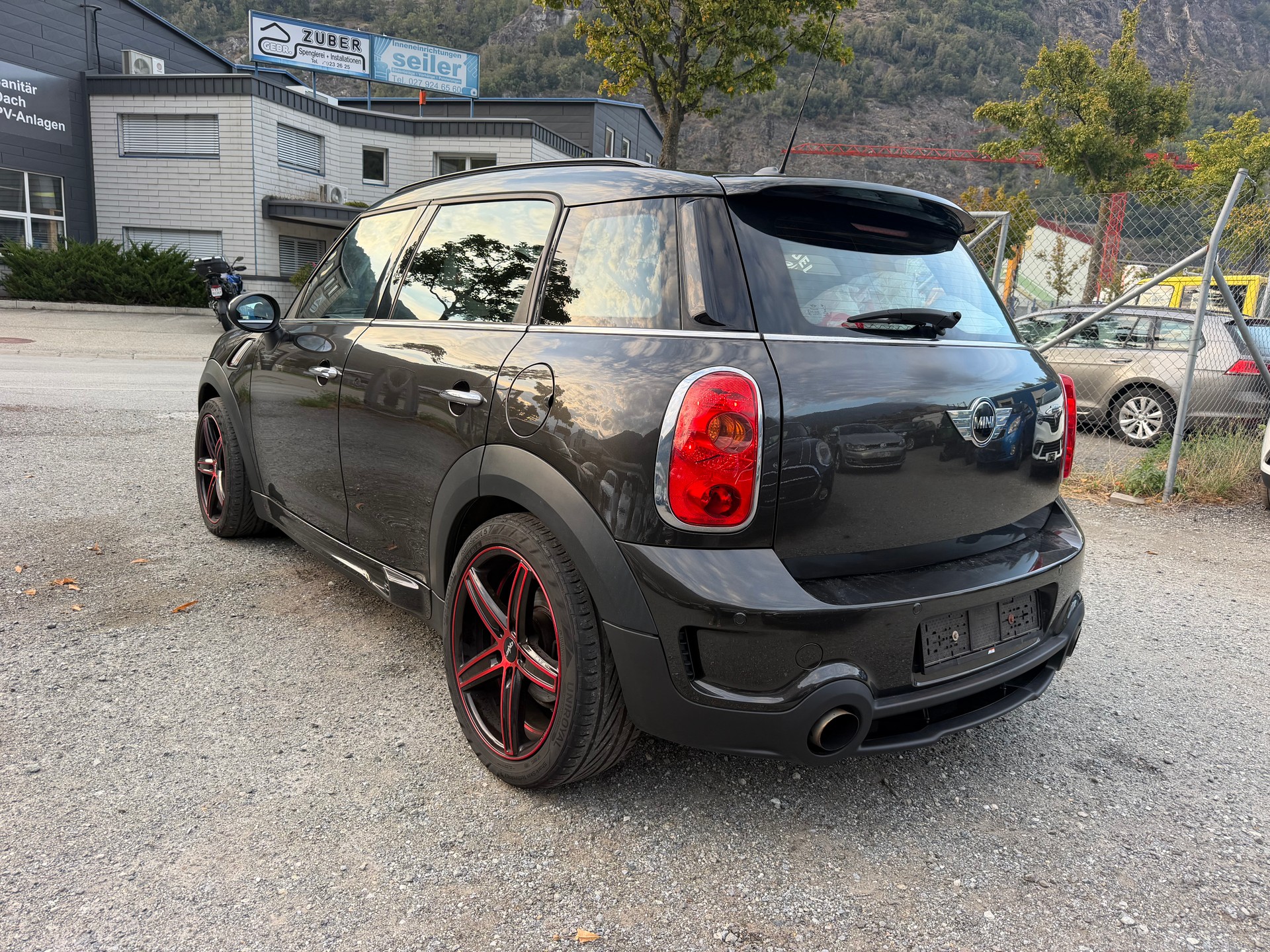 MINI Countryman Cooper S ALL4-image-2