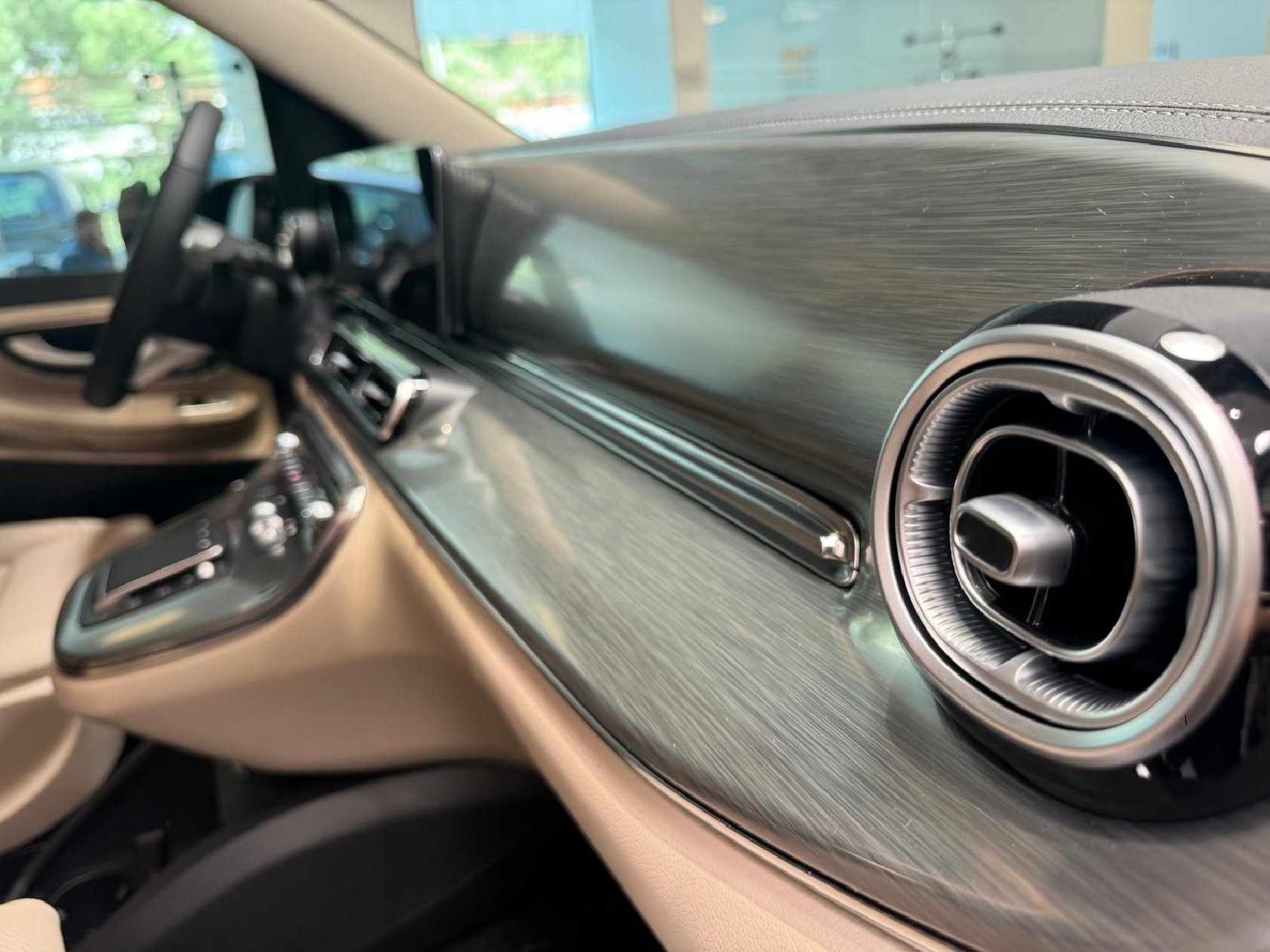 MERCEDES-BENZ V 300 d extralang 4Matic Exclusive 9G-Tronic-image-20