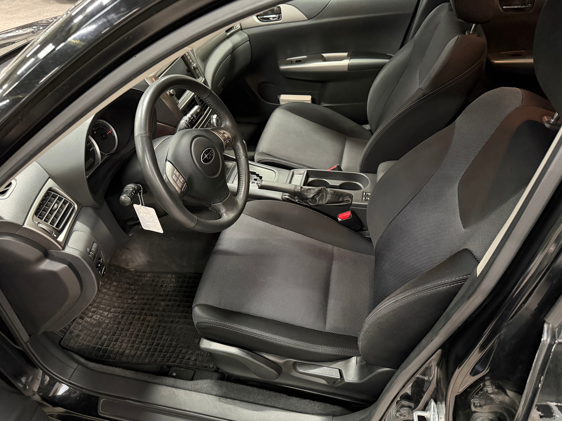 SUBARU Impreza 2.0R Swiss Automatic-image-9