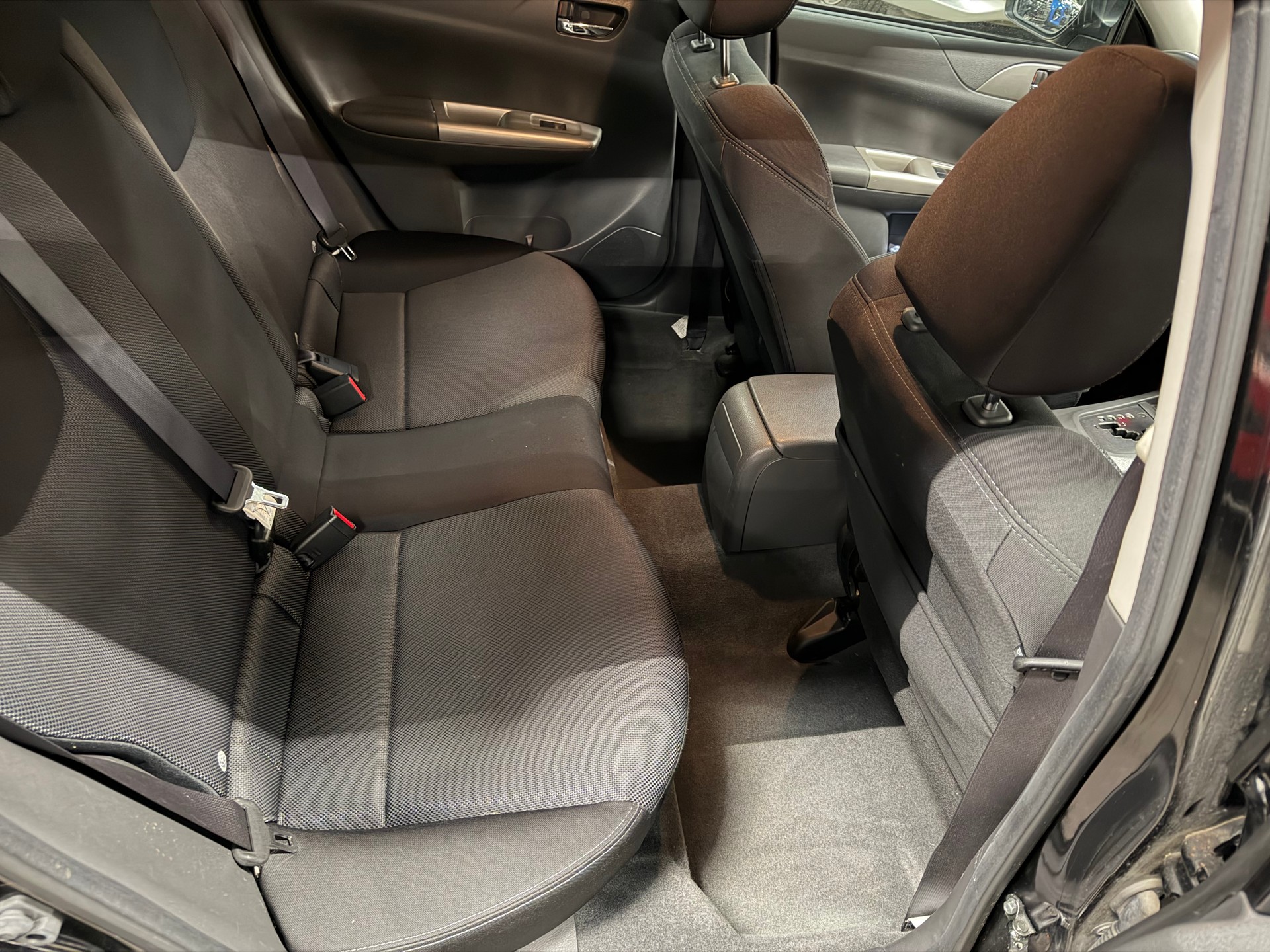 SUBARU Impreza 2.0R Swiss Automatic-image-12
