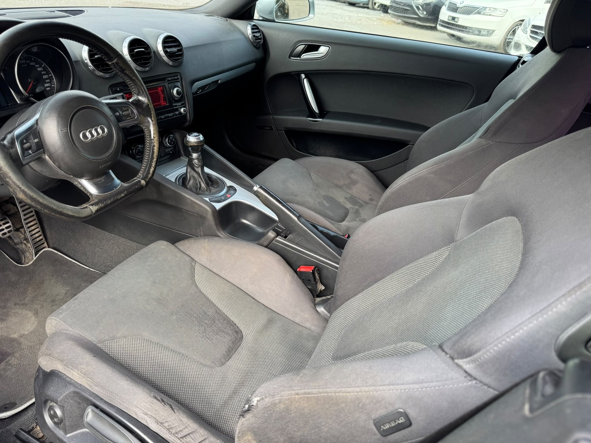 AUDI TT Coupé 2.0 TFSI-image-14