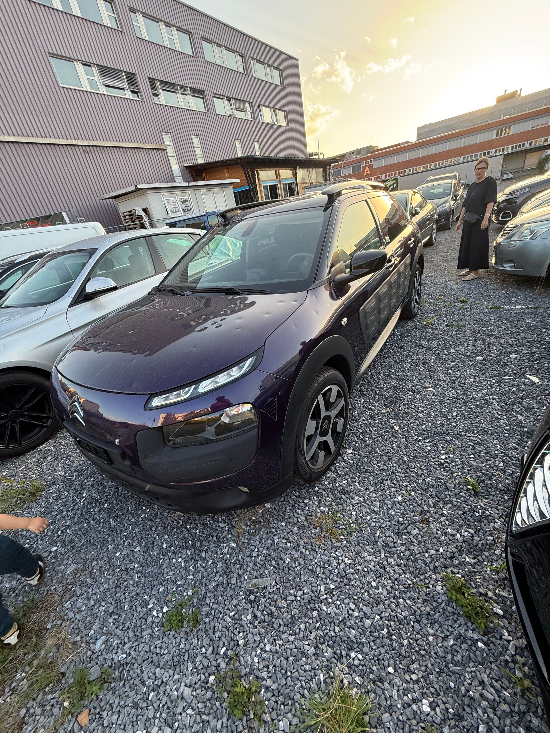 CITROEN C4 Cactus 1.2 e-THP Shine-image-12