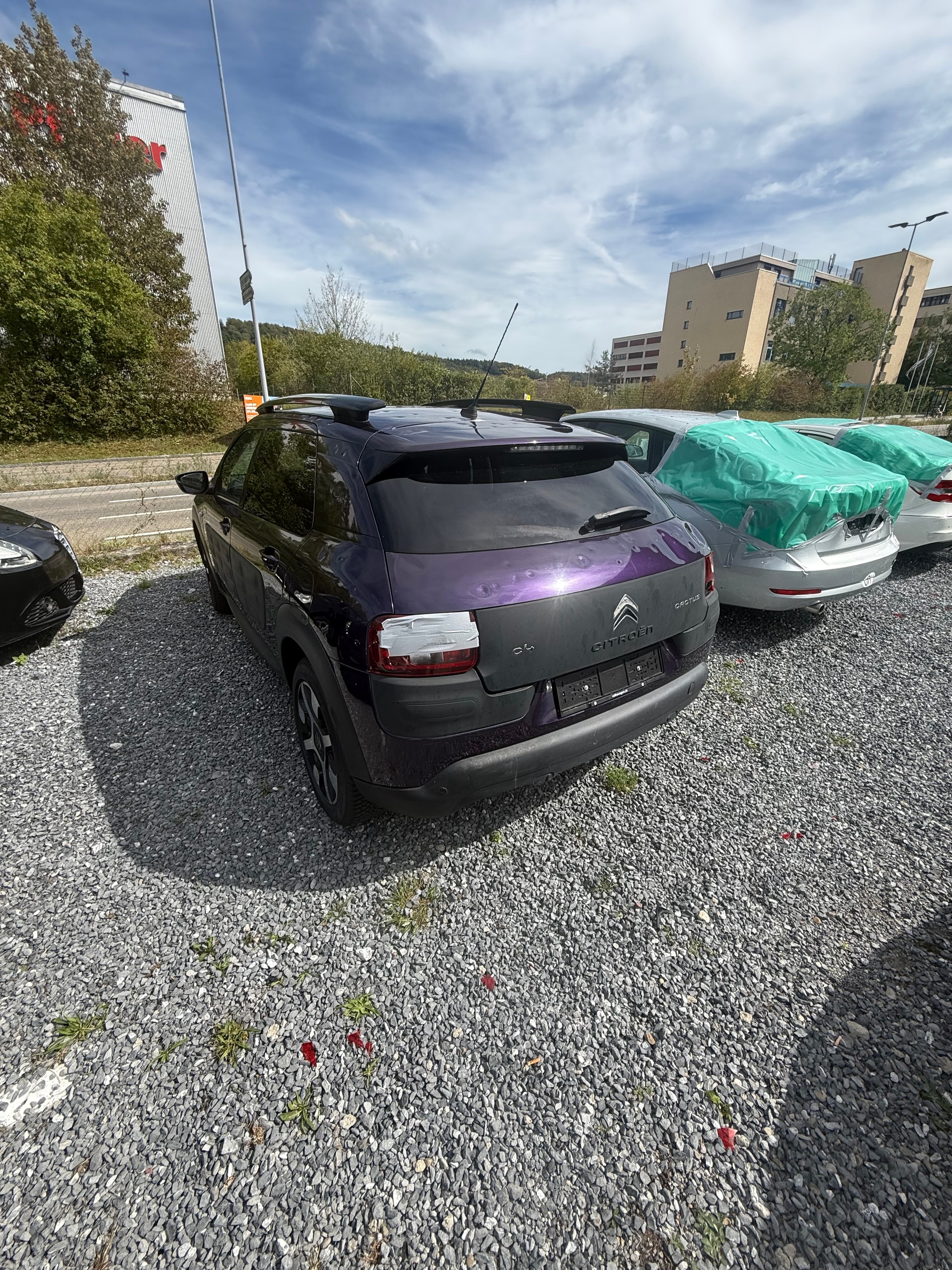 CITROEN C4 Cactus 1.2 e-THP Shine-image-1