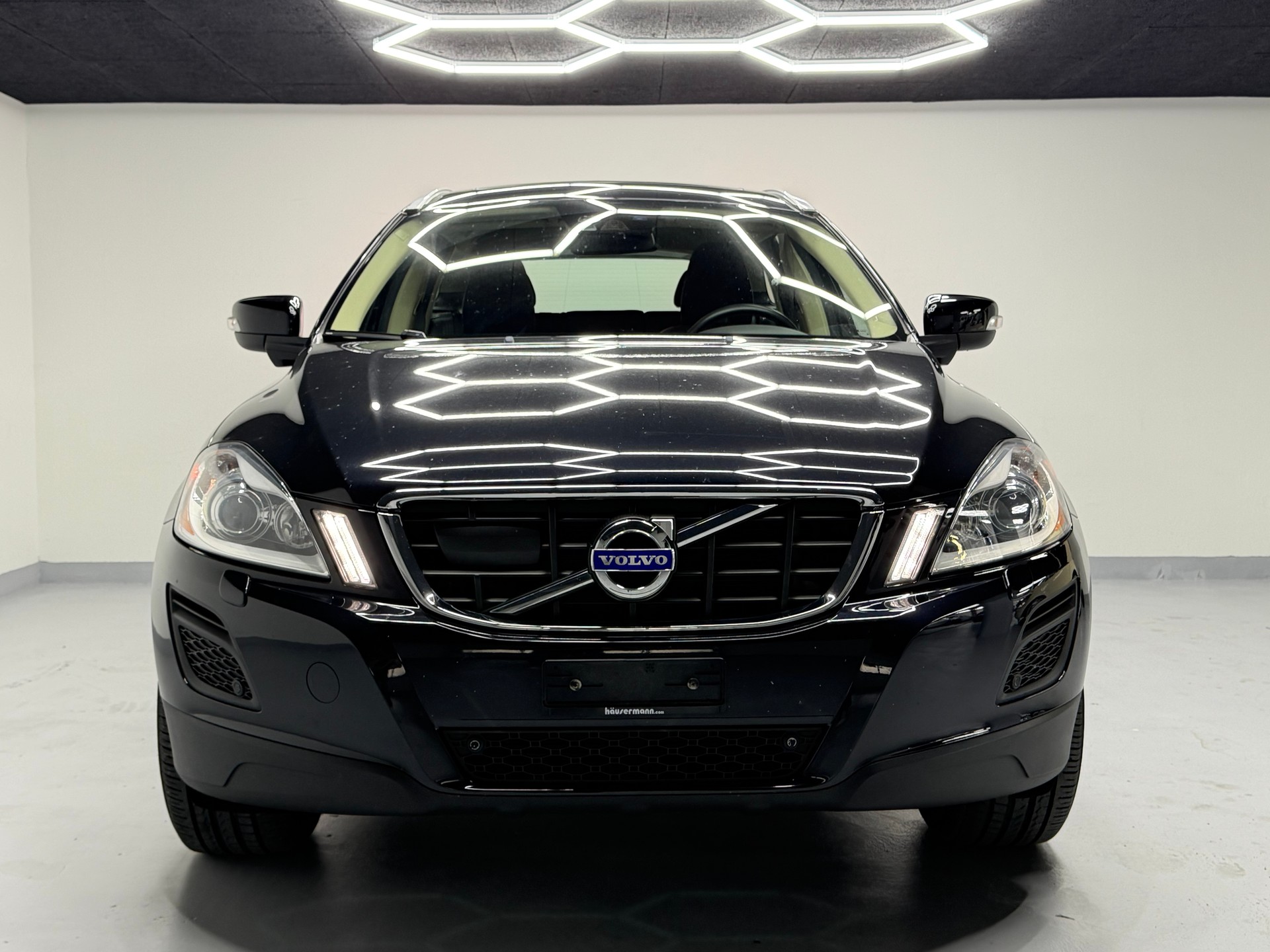 VOLVO XC60 D5 AWD Summum Geartronic-image-1