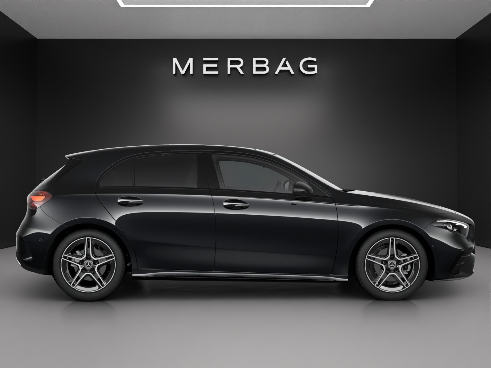 MERCEDES-BENZ A 200 Night Star 7G-DCT-image-1