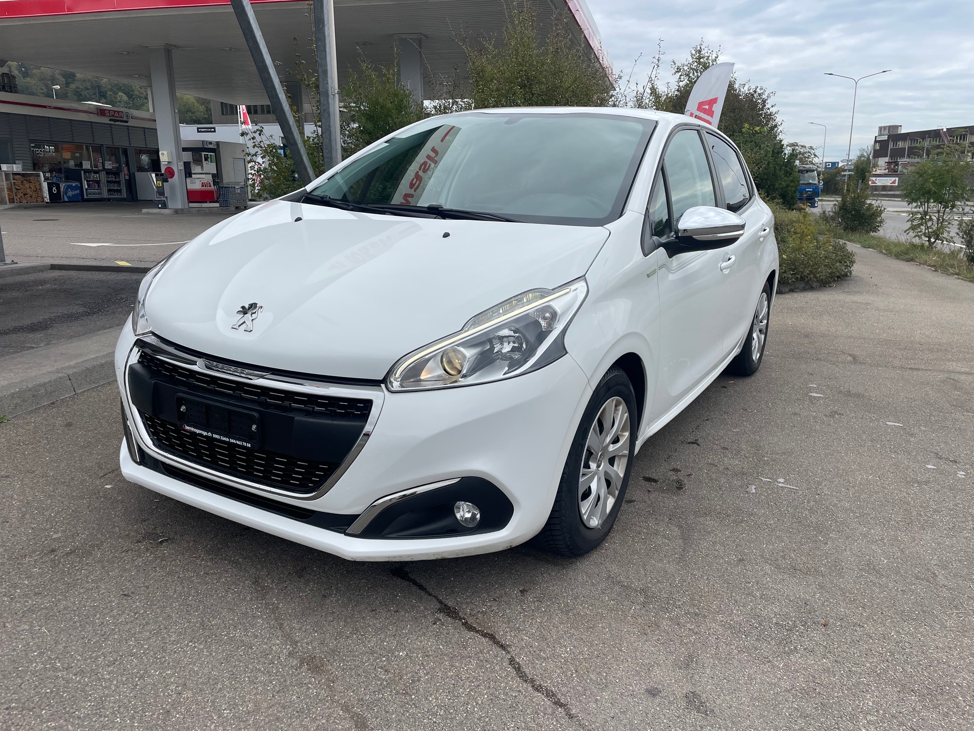 PEUGEOT 208 1.2 PureTech Access-image-0