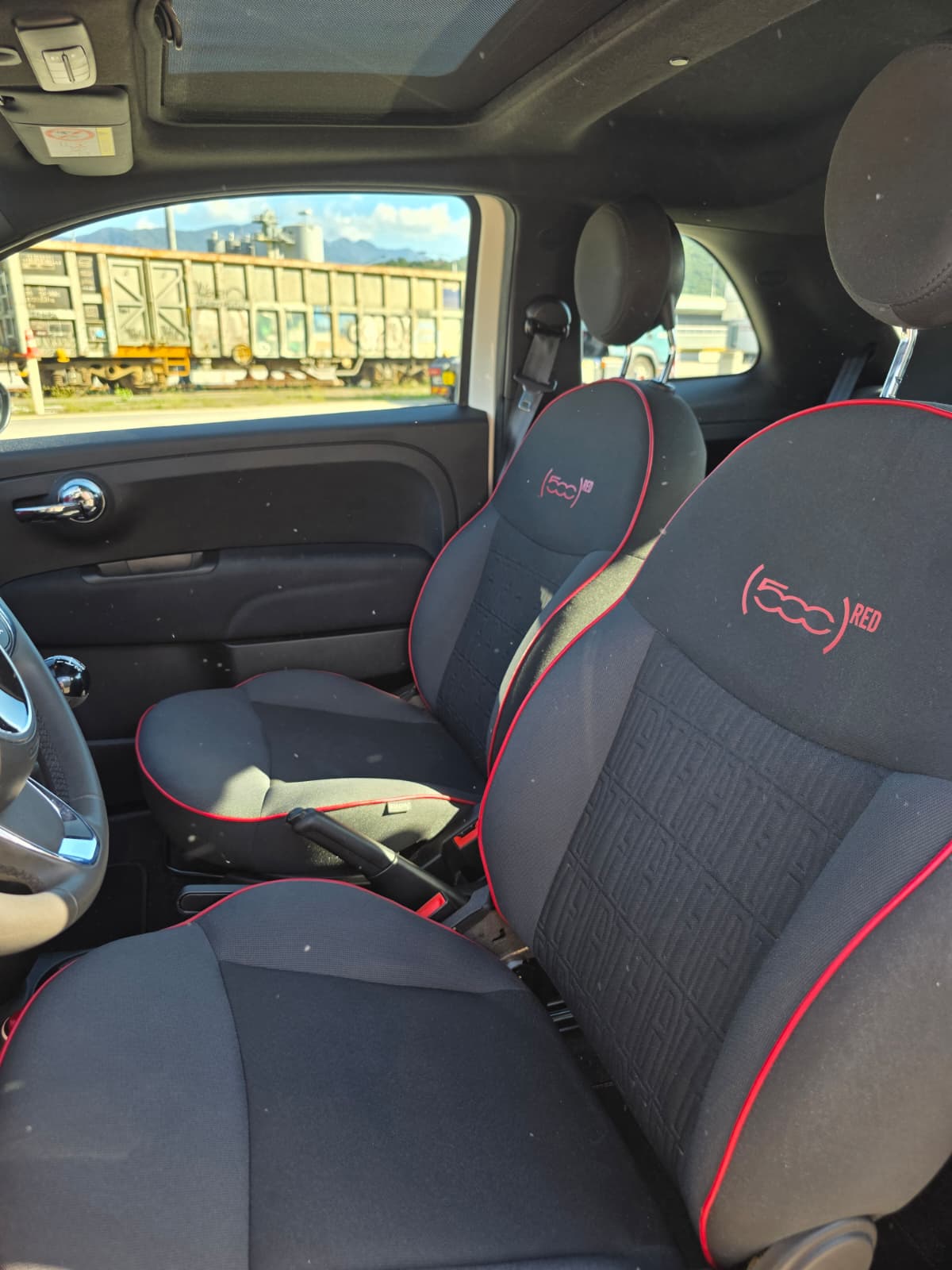 FIAT 1.0 Hybrid Red-image-4