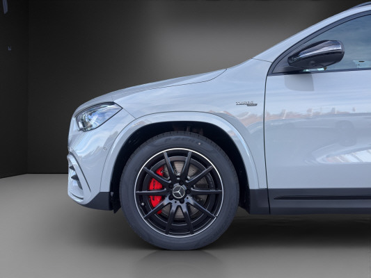 MERCEDES-BENZ GLA AMG 35 4Matic 8G-DCT-image-5