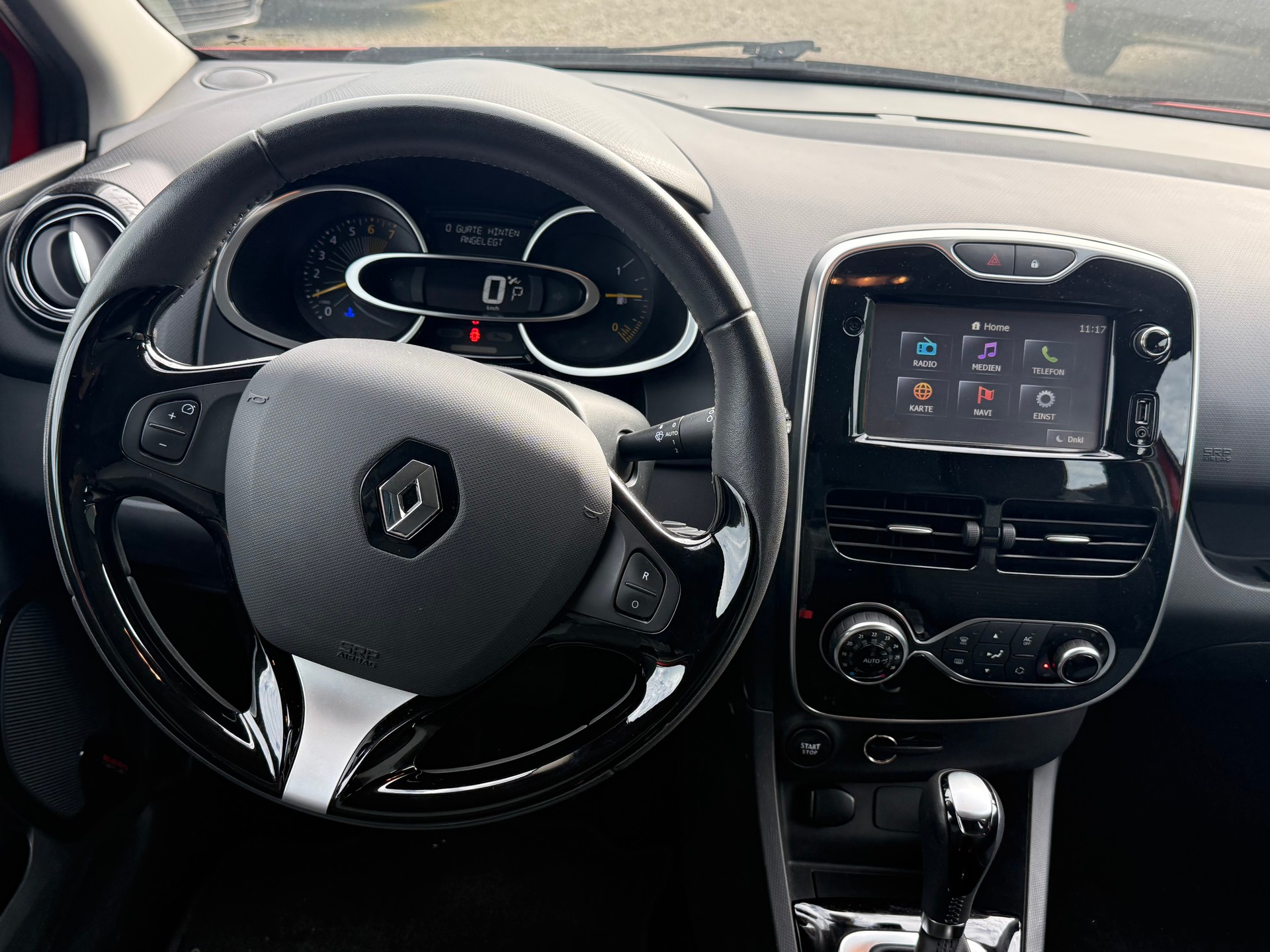 RENAULT Clio 1.2 120EDC-image-4