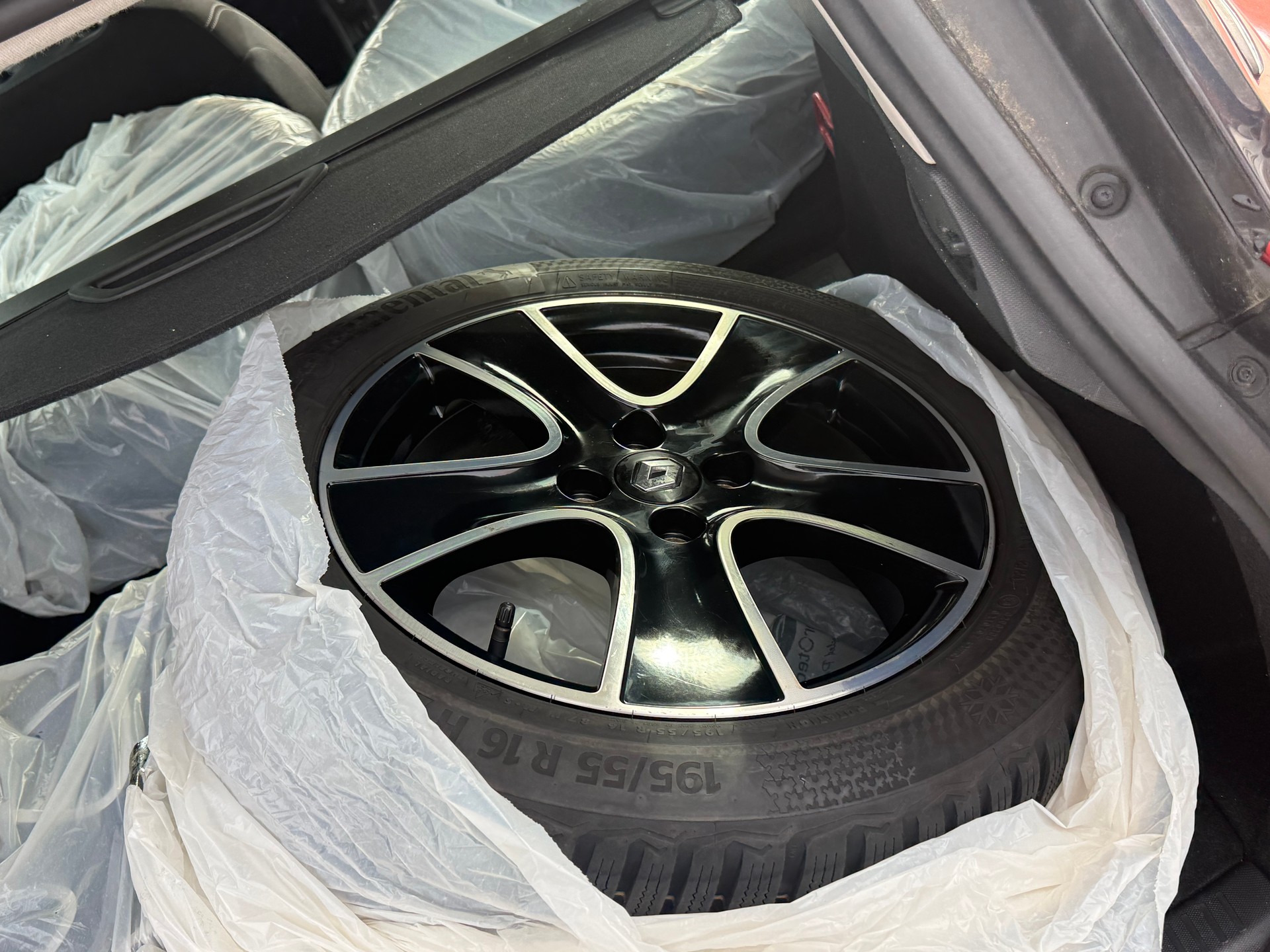 RENAULT Clio 1.2 120EDC-image-12