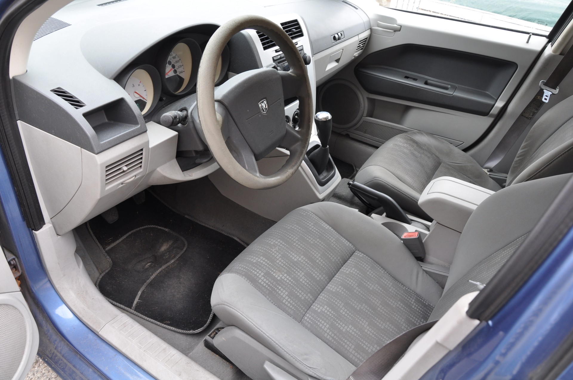DODGE Caliber 1.8 SE-image-5