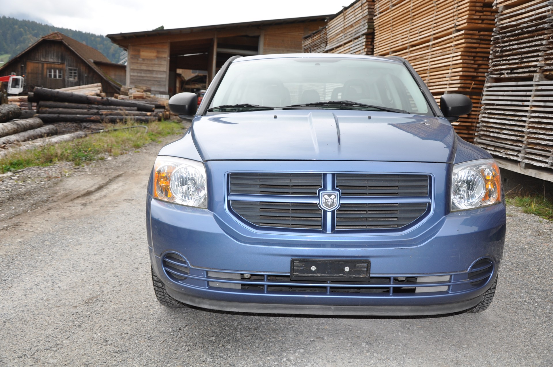 DODGE Caliber 1.8 SE-showroom-element-1