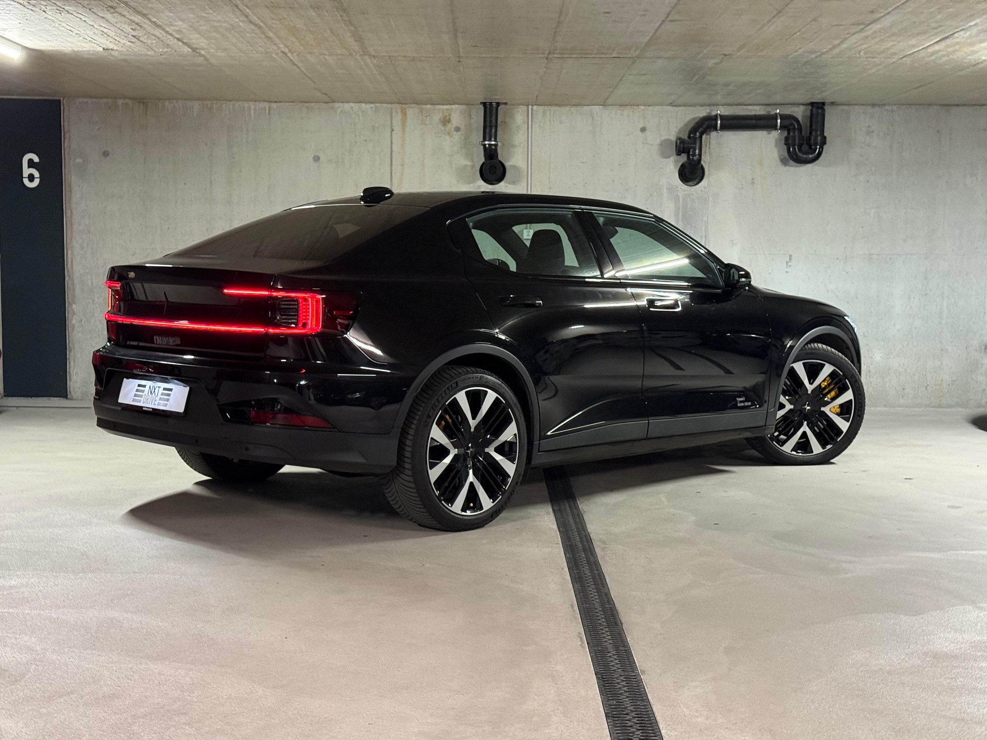 POLESTAR Polestar 2 Long Range Dual Performance 82 kWh MY24-image-5