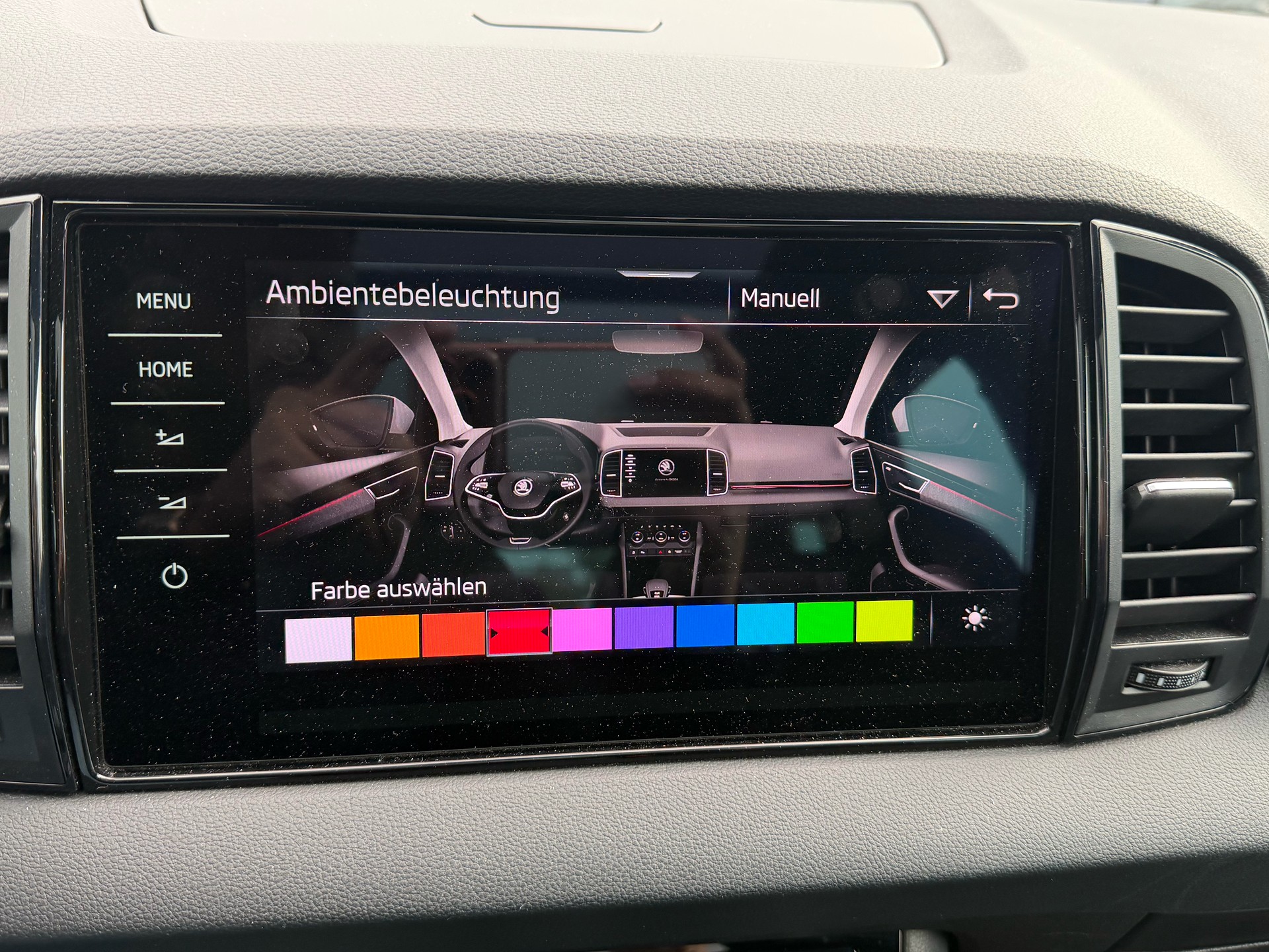 SKODA Karoq 2.0 TSI SportLine 4x4 DSG-image-25