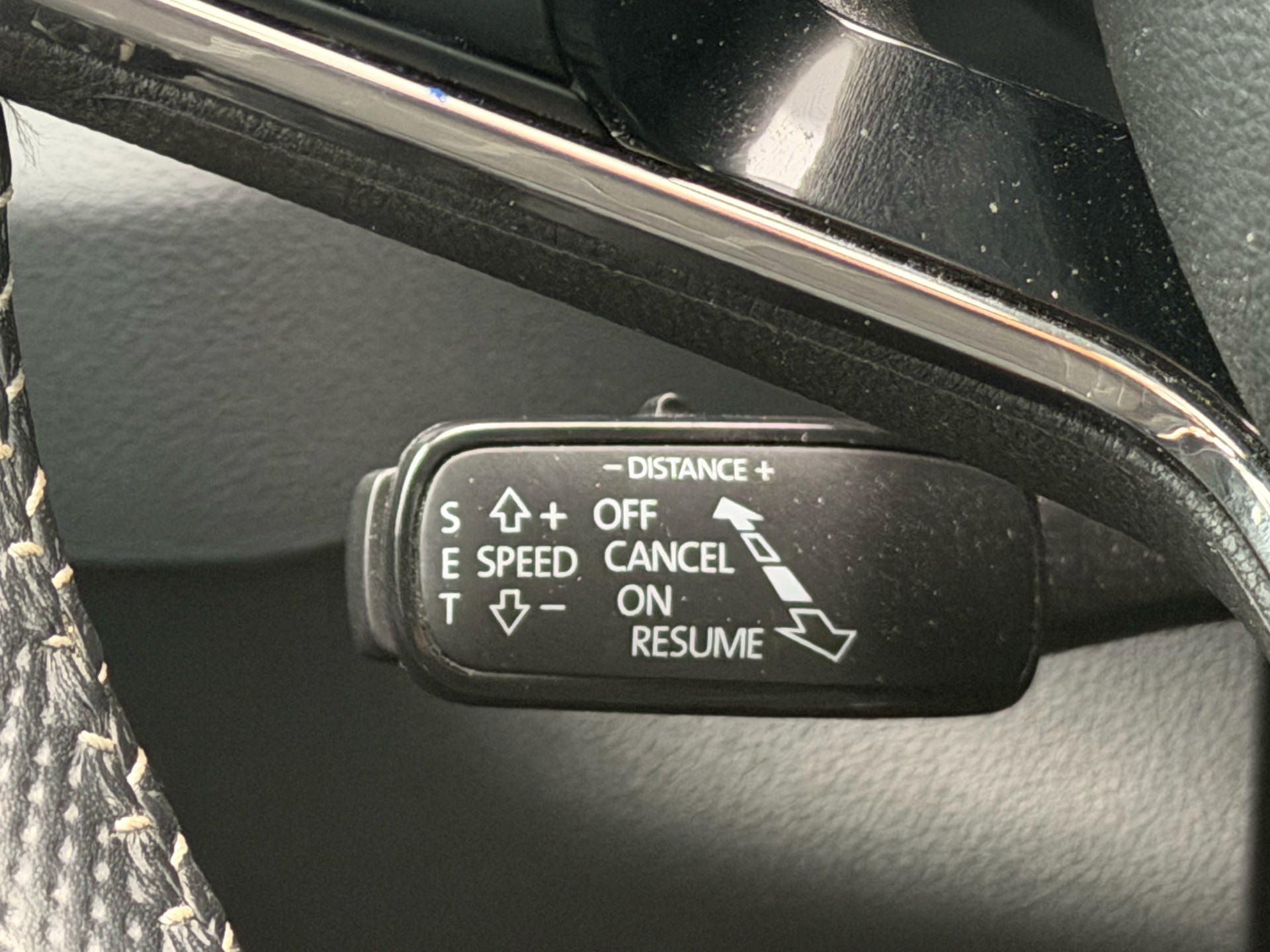 SKODA Karoq 2.0 TSI SportLine 4x4 DSG-image-15