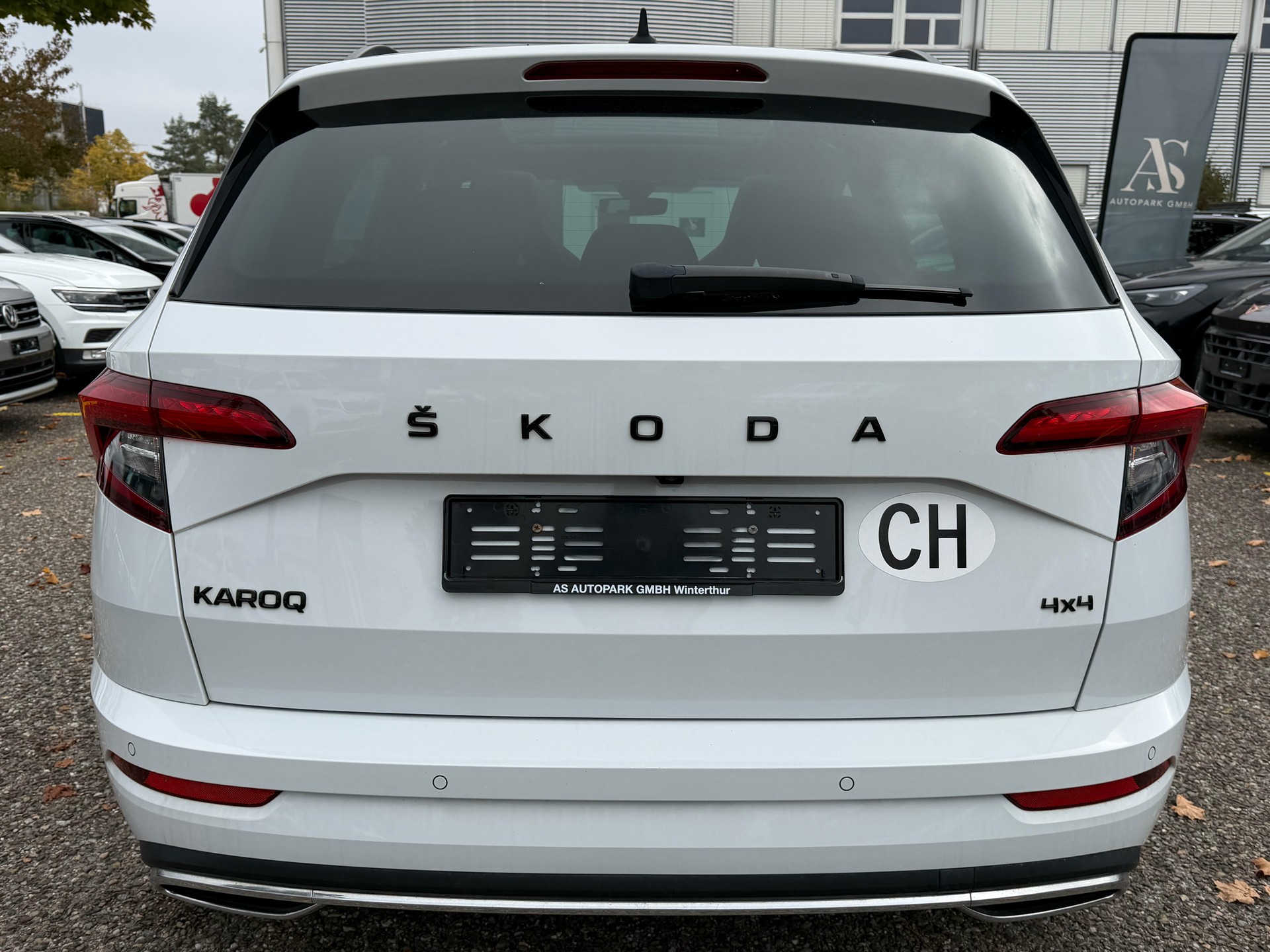 SKODA Karoq 2.0 TSI SportLine 4x4 DSG-image-5