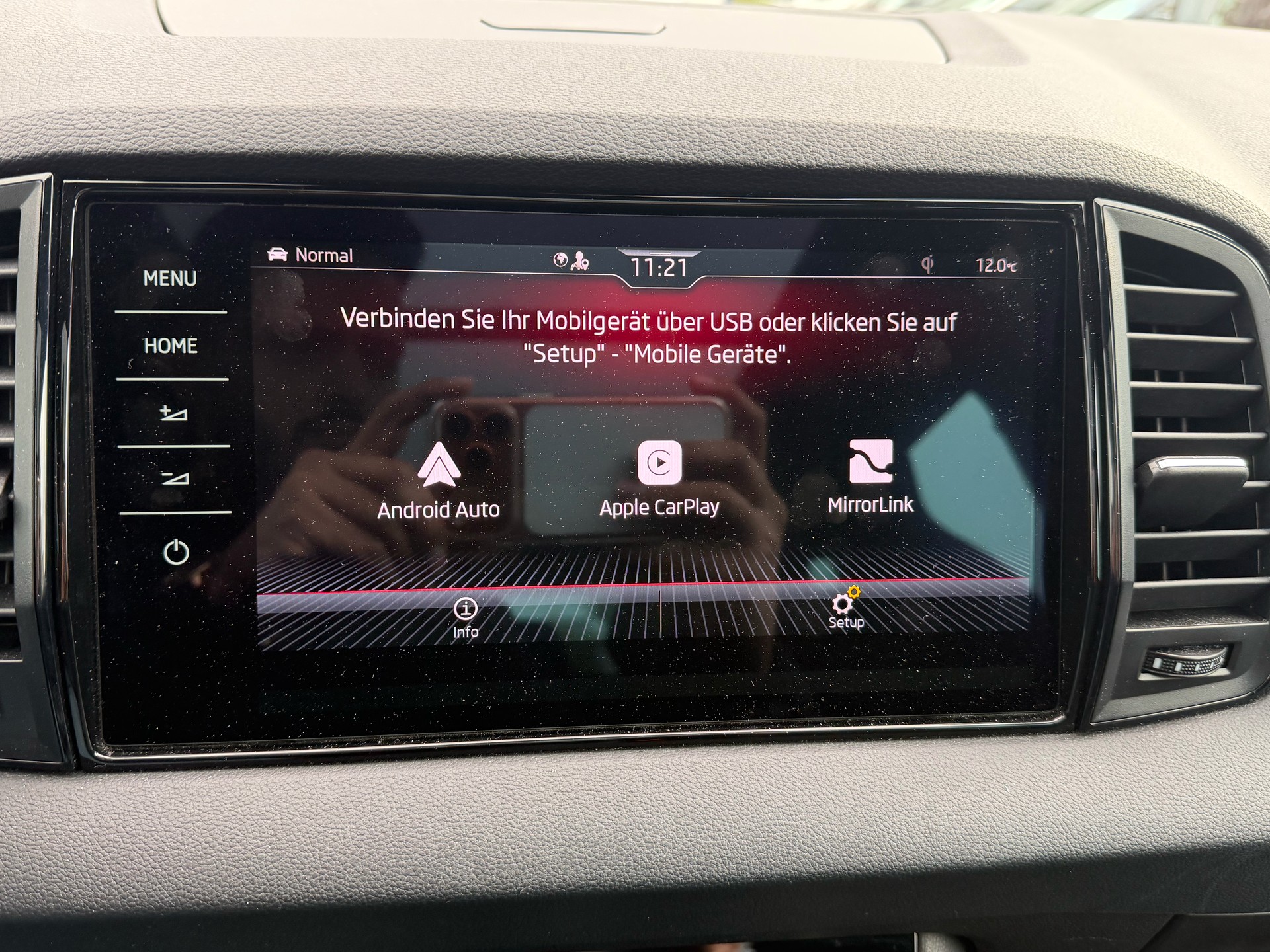 SKODA Karoq 2.0 TSI SportLine 4x4 DSG-image-22