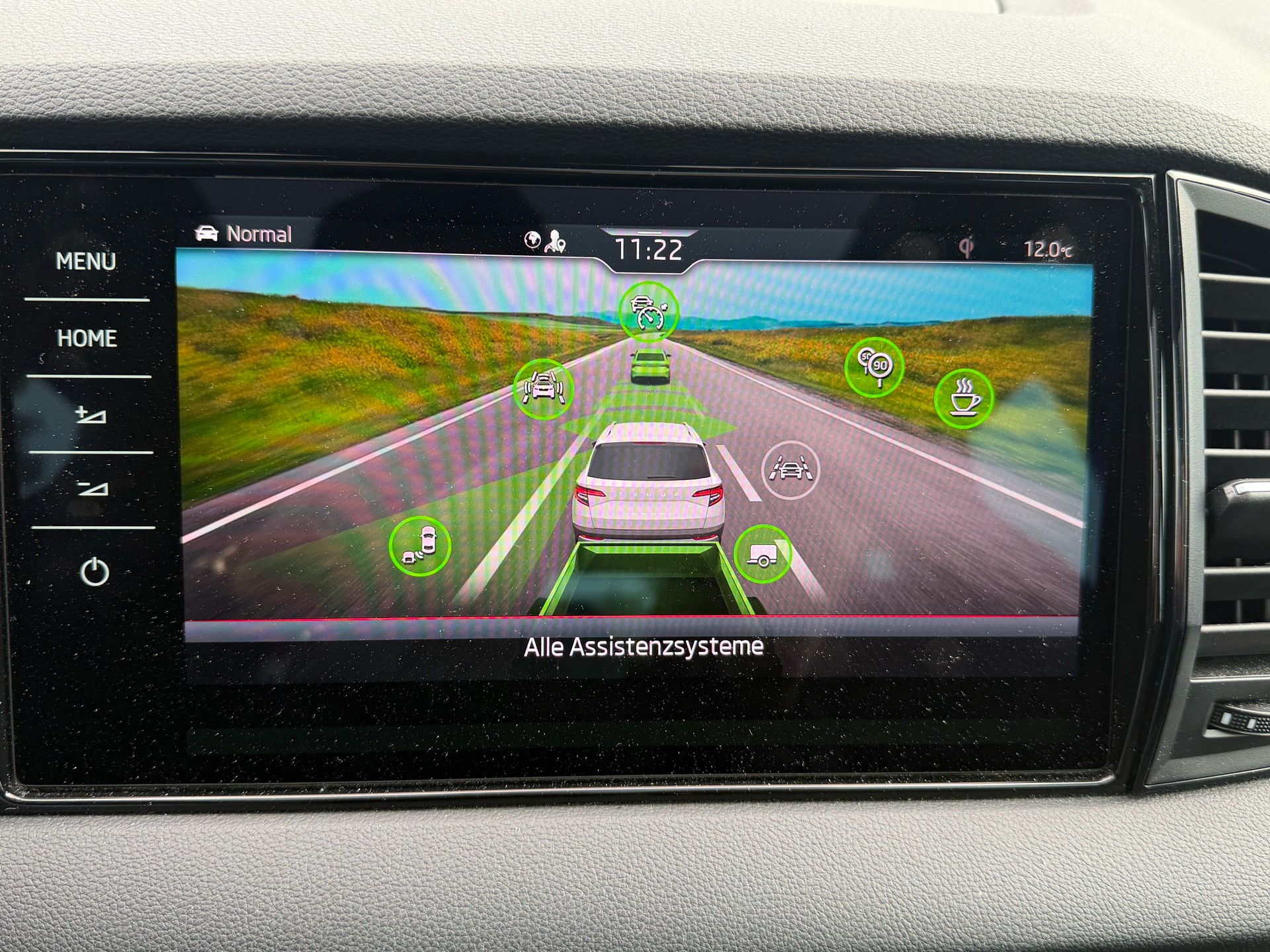 SKODA Karoq 2.0 TSI SportLine 4x4 DSG-image-26