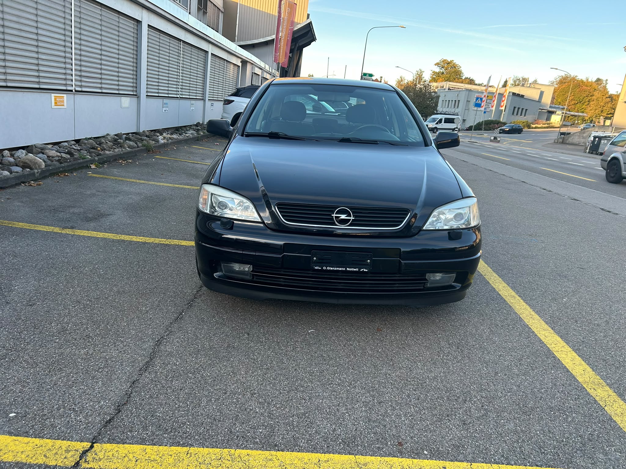 Car photo