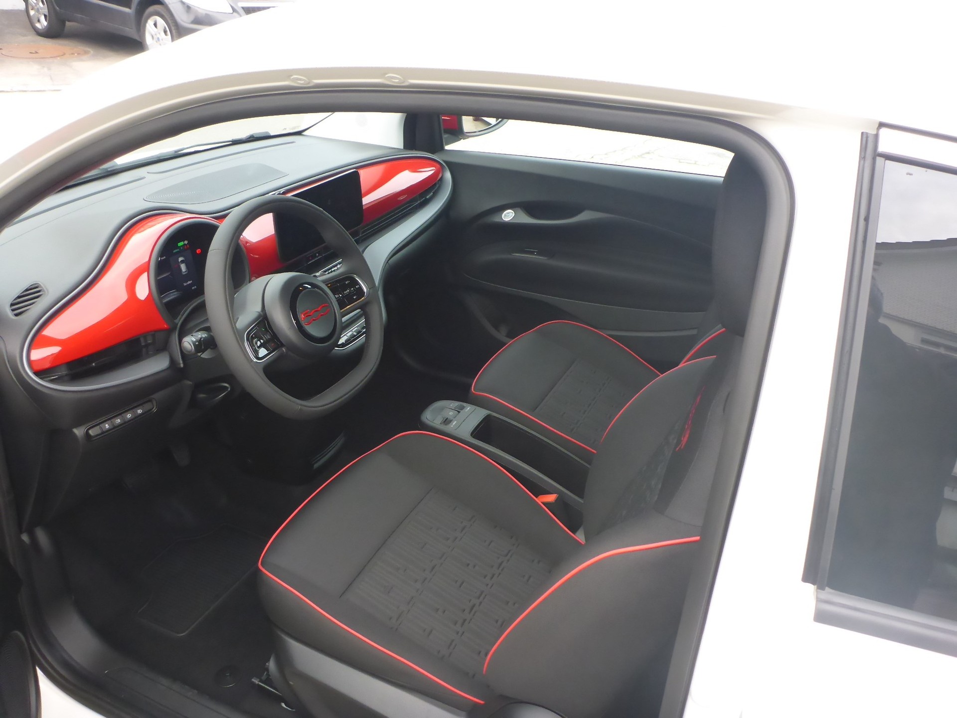 FIAT 500 electric 87 kW Red-image-7