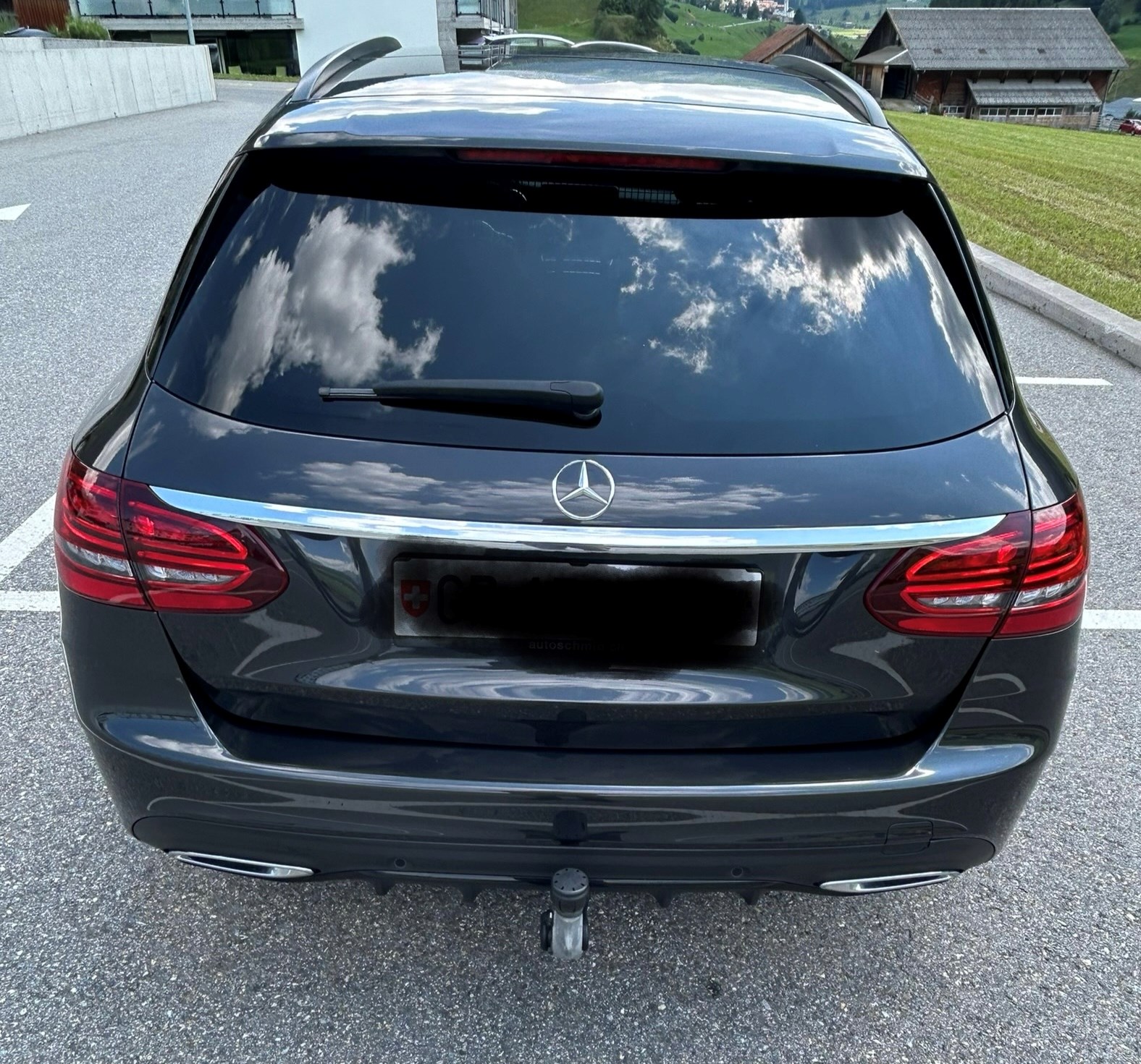 MERCEDES-BENZ C 220 d AMG Line 4Matic 9G-Tronic-image-1