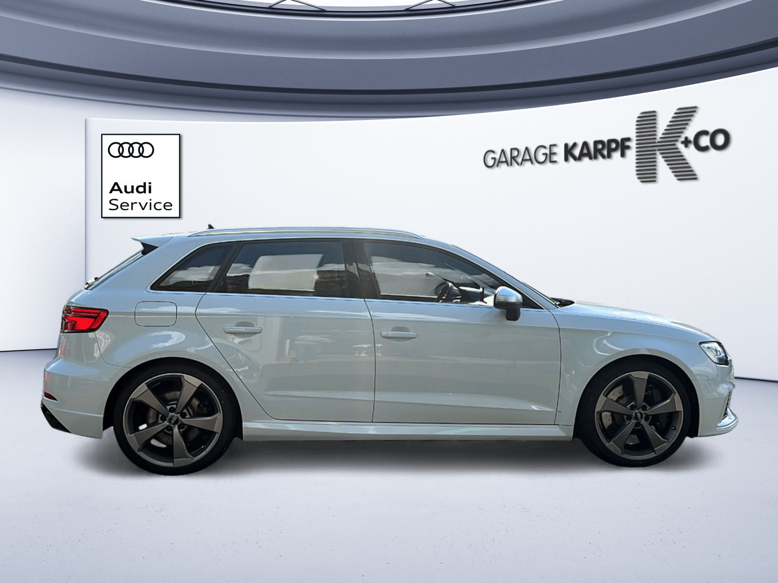 AUDI RS3 Sportback 2.5 TSI quattro S-tronic-image-5