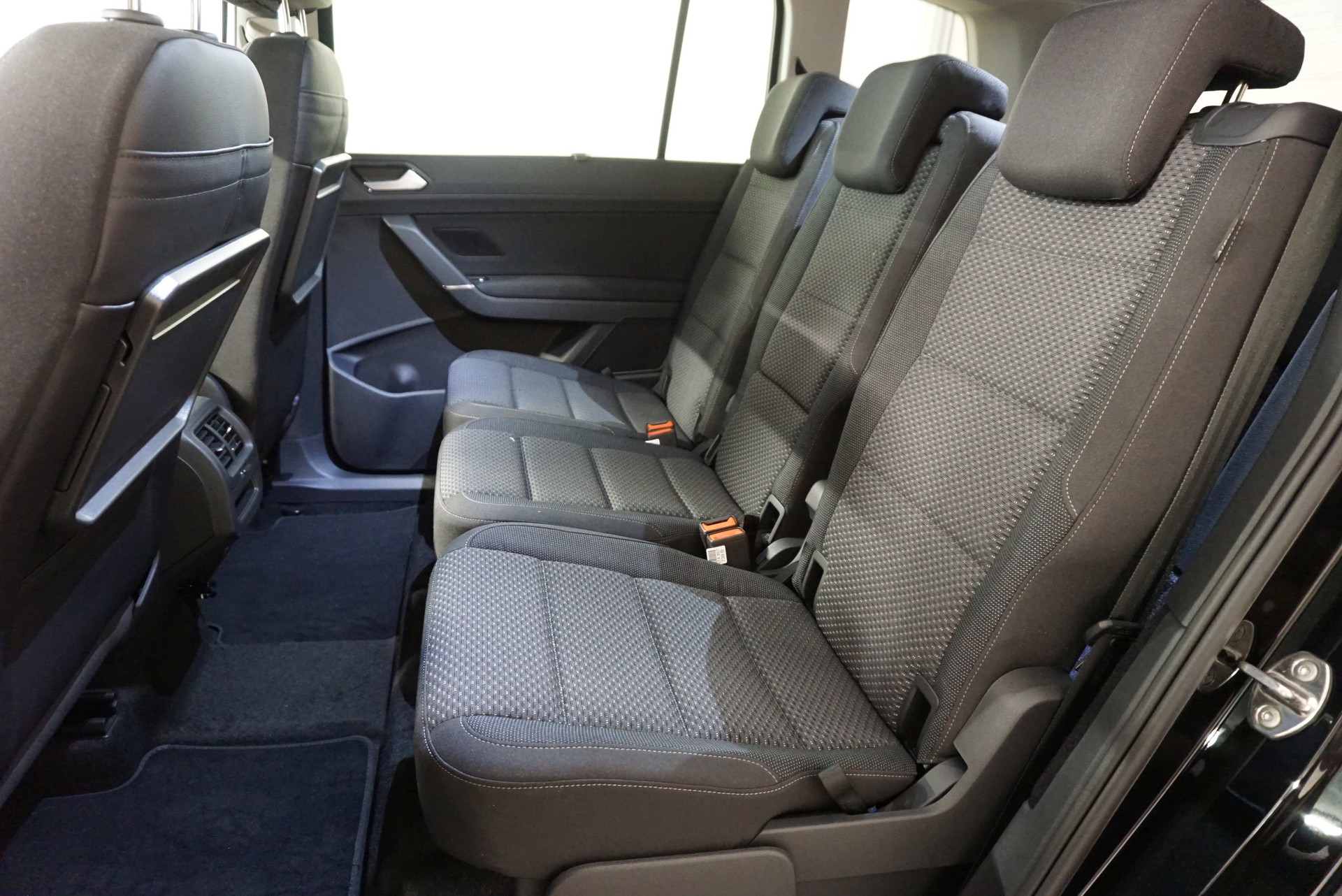VW Touran 1.5 TSI EVO Comfortline United DSG-image-9