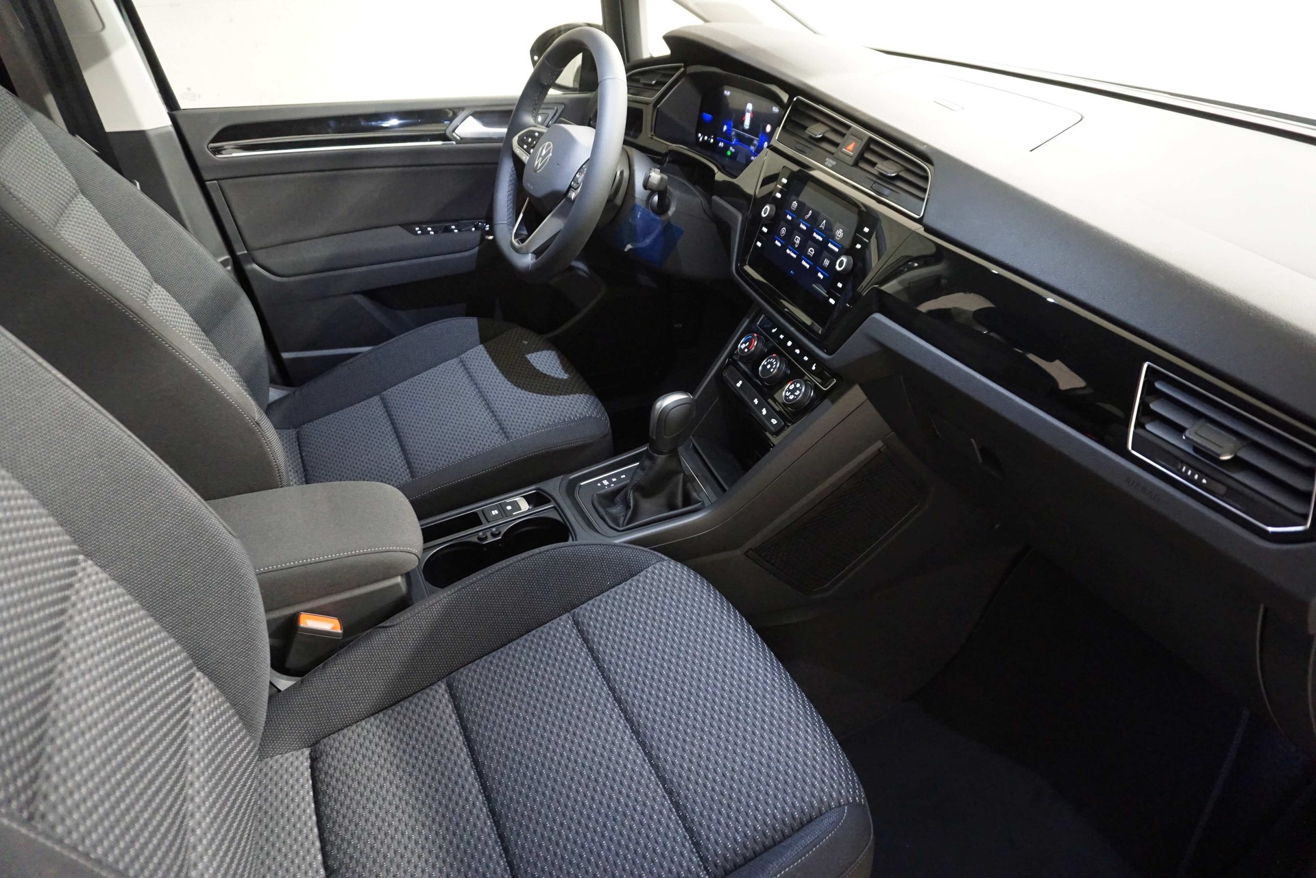 VW Touran 1.5 TSI EVO Comfortline United DSG-image-7