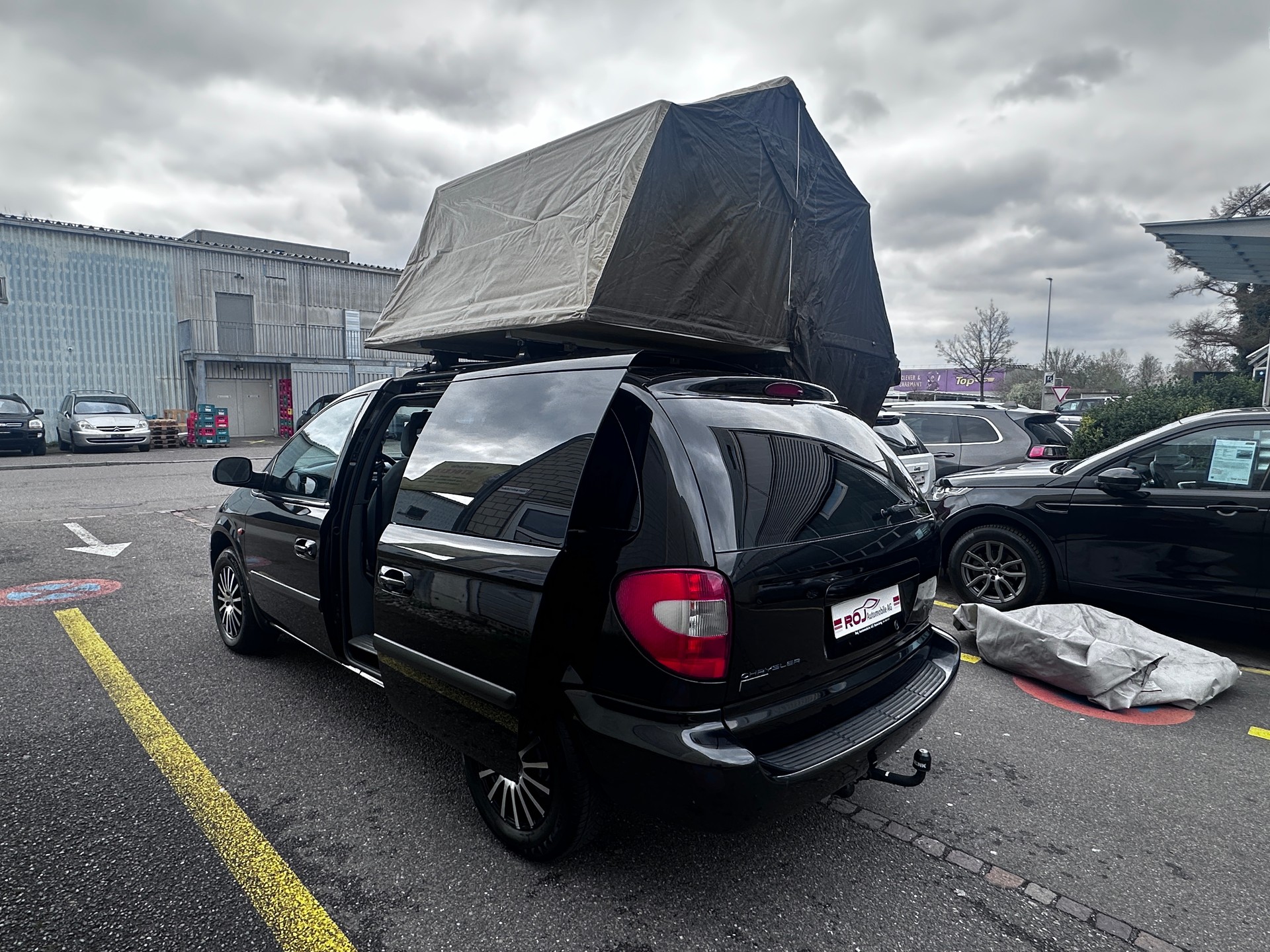 CHRYSLER Voyager 2.4 SE Swiss Edition-image-19