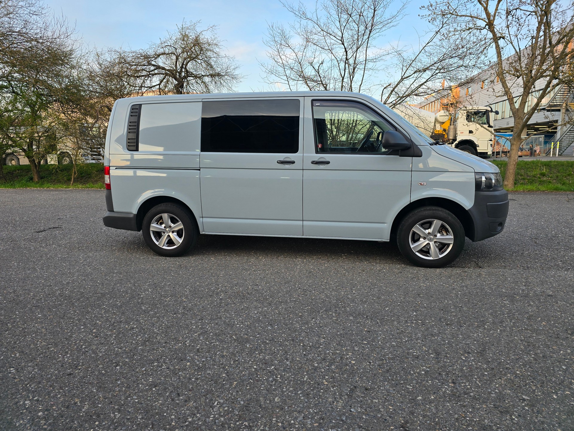 VW Wohnwagen-image-3