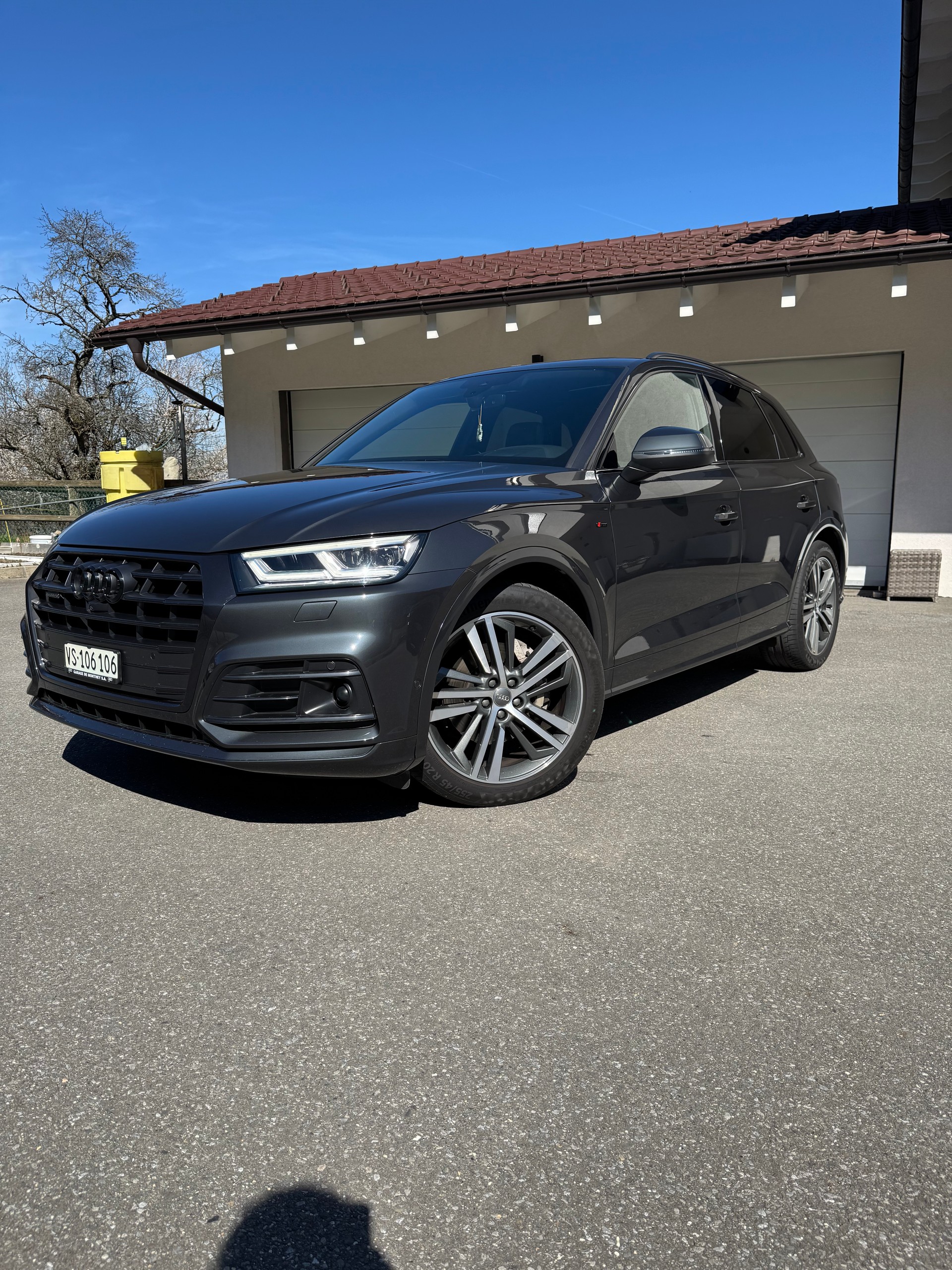 AUDI Q5 40 TDI sport quattro S-tronic-image-1