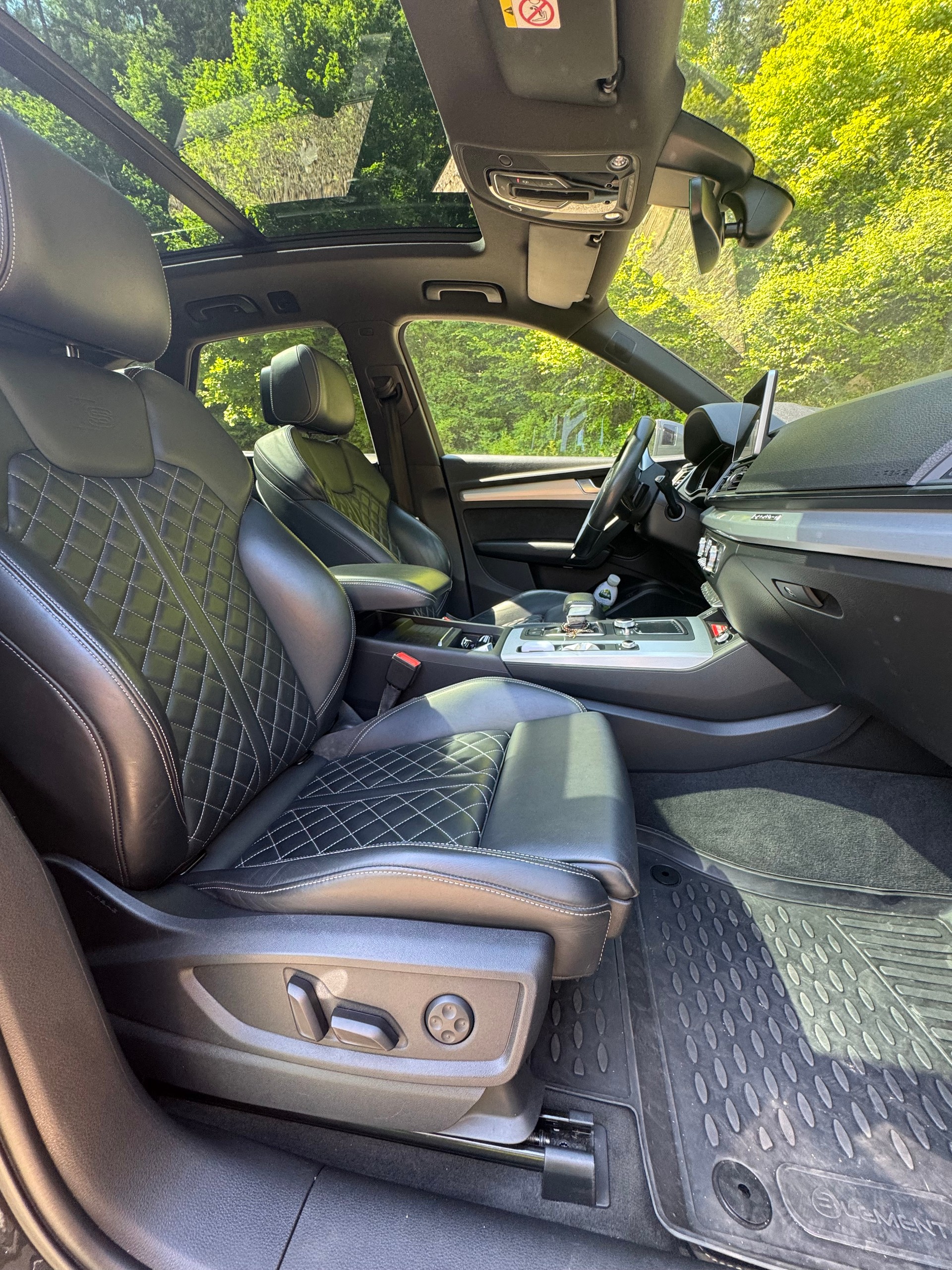 AUDI Q5 40 TDI sport quattro S-tronic-image-6