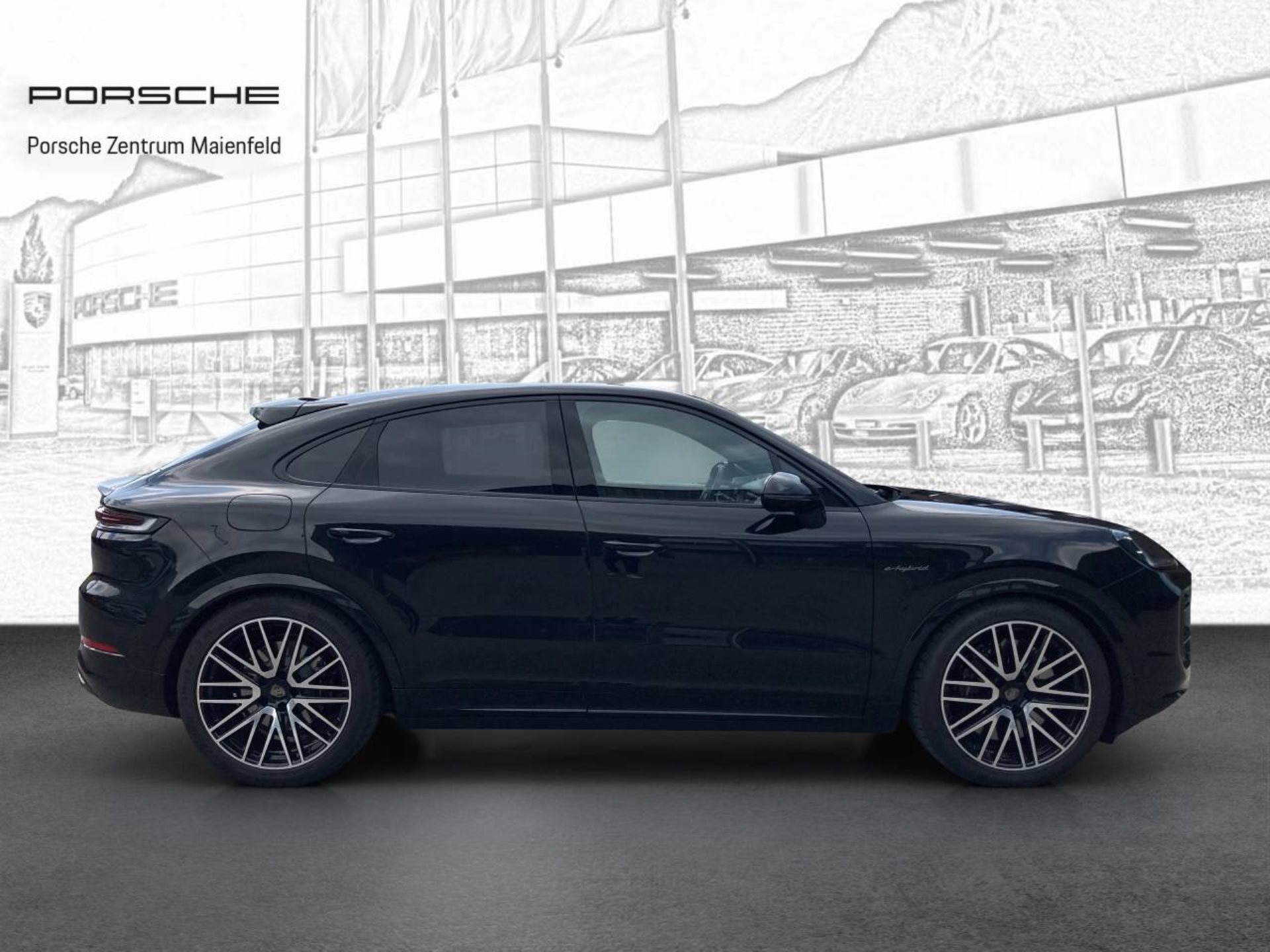 PORSCHE Cayenne Turbo E-Hybrid Coupé-image-7