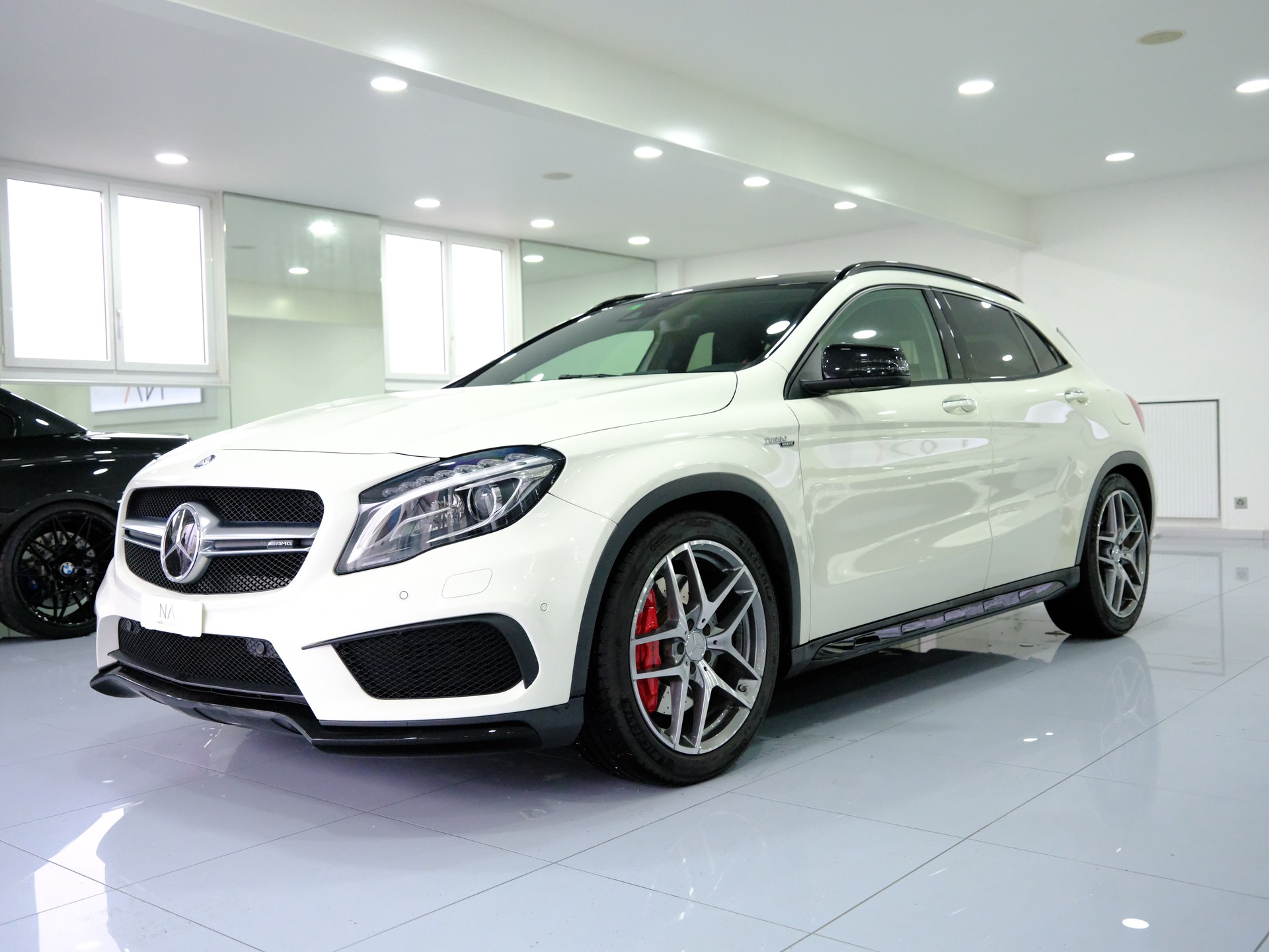 MERCEDES-BENZ GLA 45 AMG 4Matic 7G-DCT-image-6