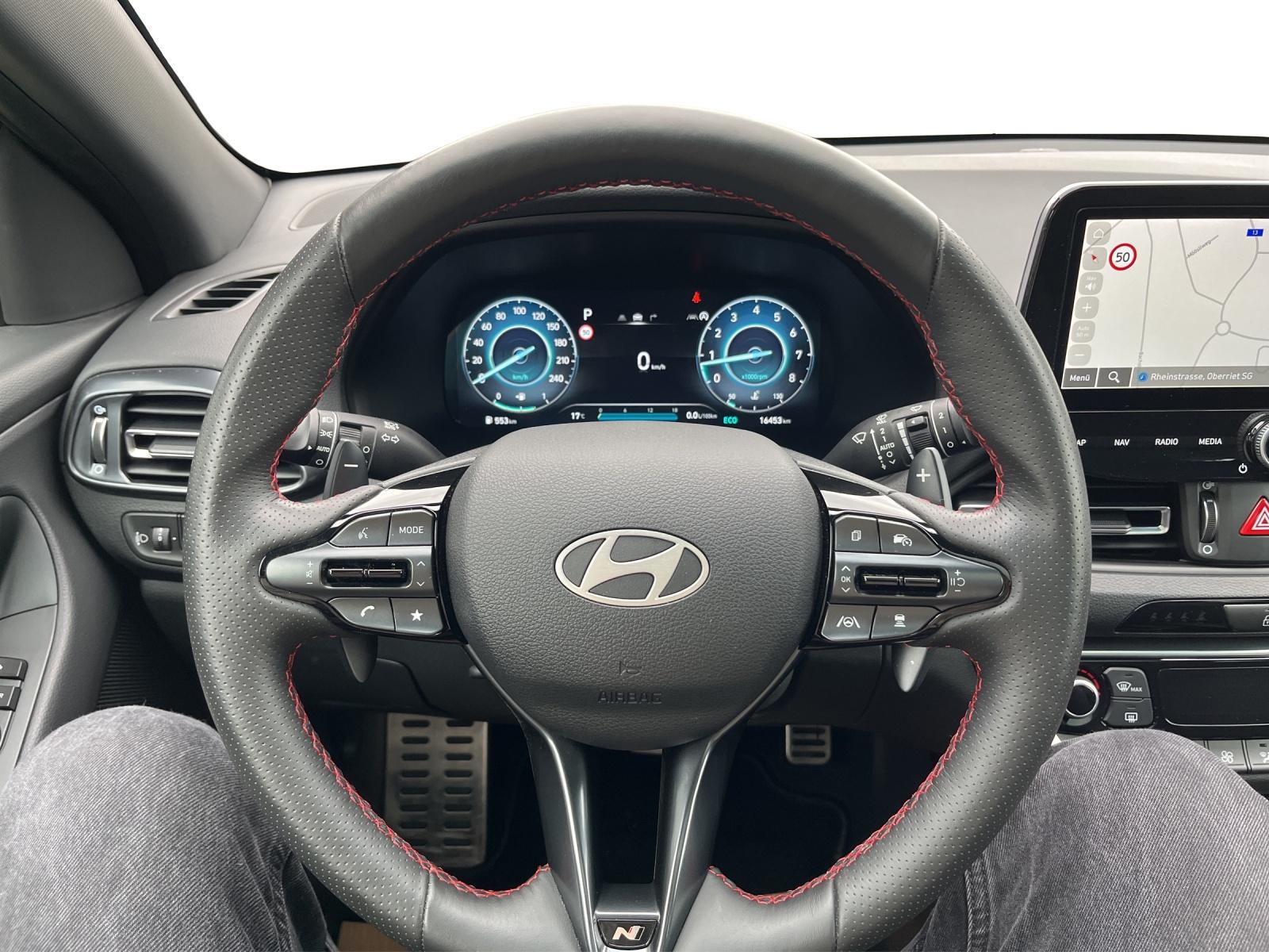 HYUNDAI i30 Wagon 1.5 T-GDi N-Line-image-6