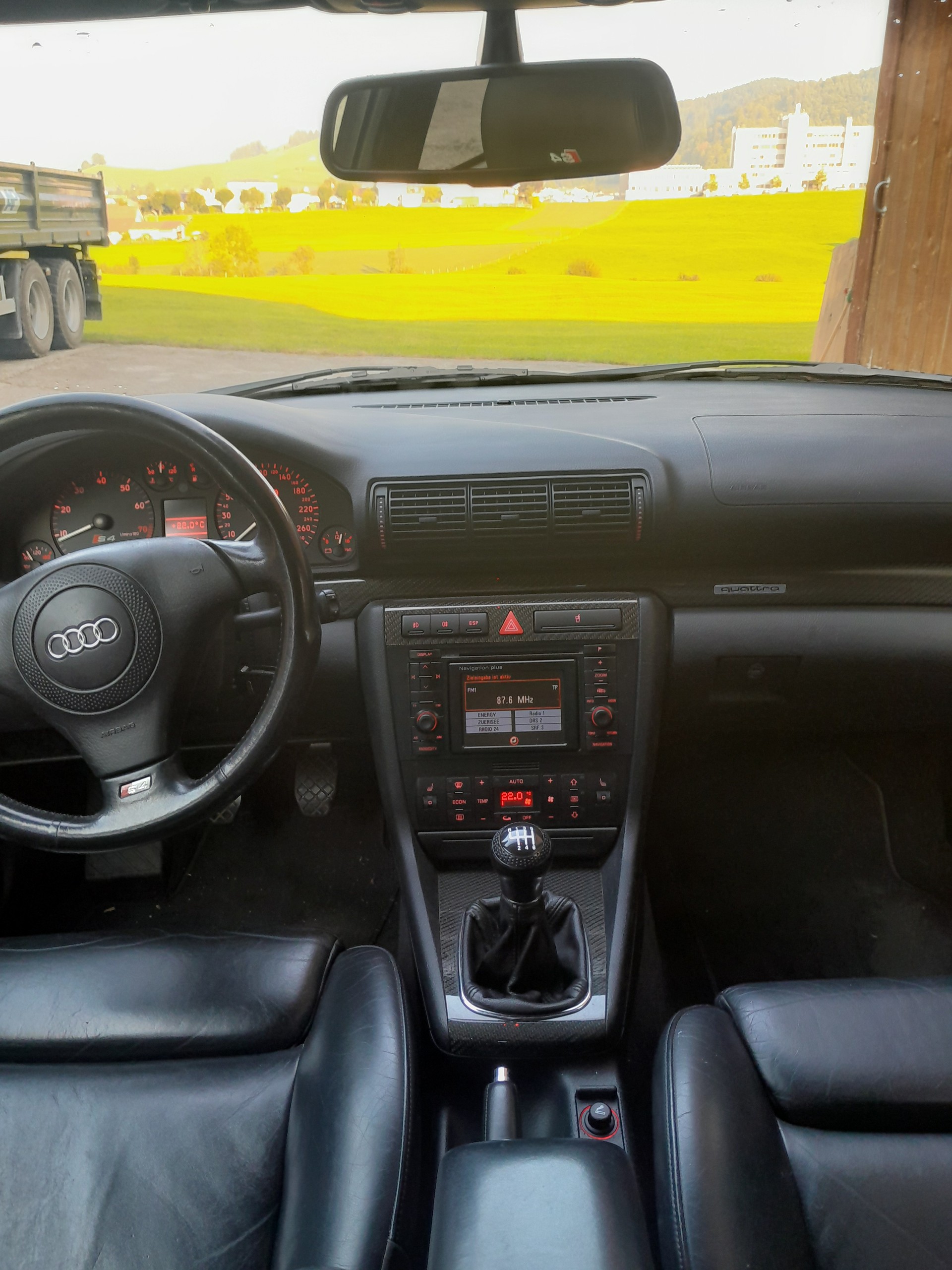 AUDI S4 b5-image-3