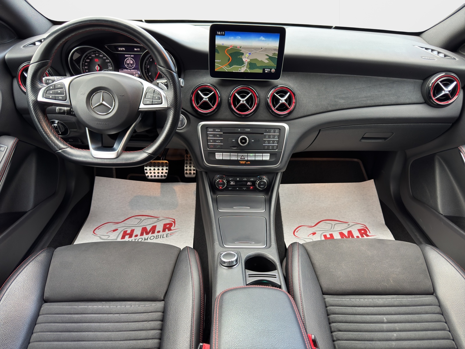MERCEDES-BENZ CLA Shooting Brake 250 AMG Line 4Matic 7G-DCT-image-9