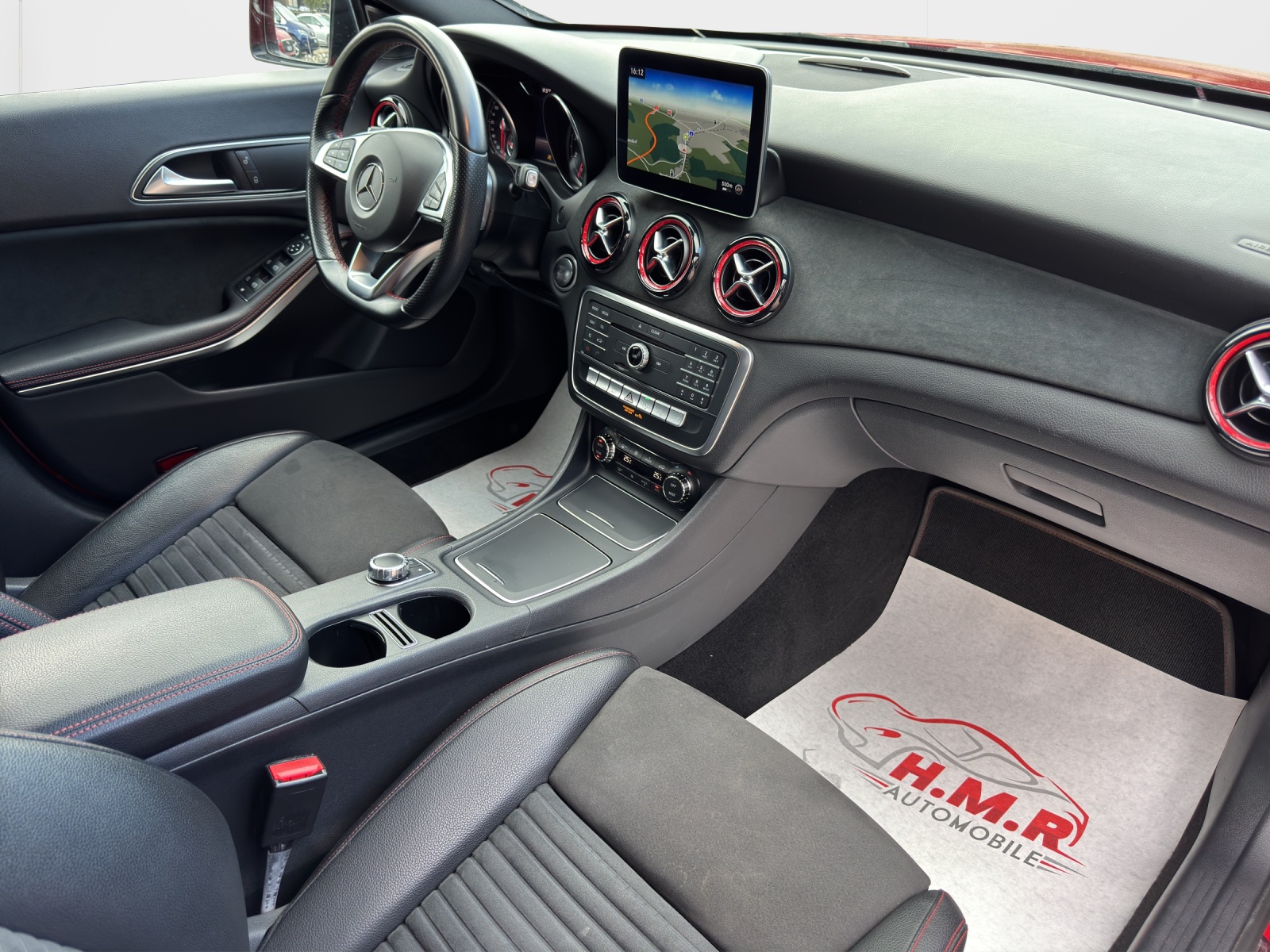 MERCEDES-BENZ CLA Shooting Brake 250 AMG Line 4Matic 7G-DCT-image-10