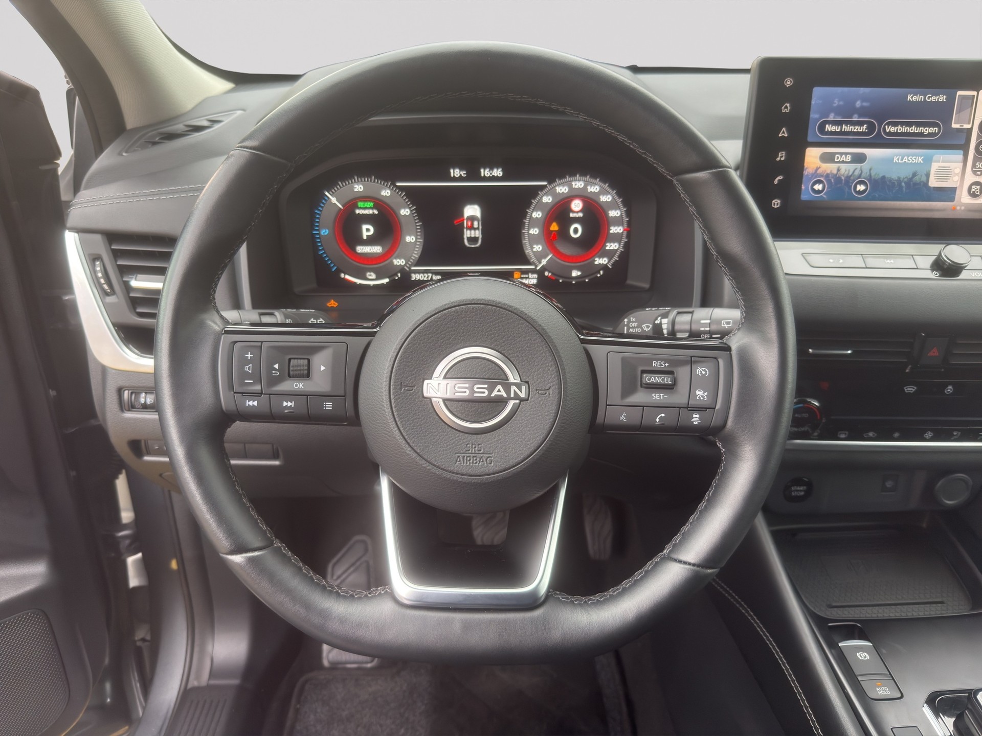 NISSAN Qashqai 1.5 VC-T e-Power N-Connecta-image-8