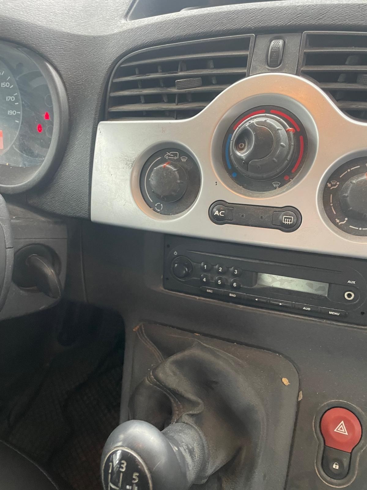 RENAULT Kangoo Maxi dCi 90 Business 2 Plätze / 2 places-image-4