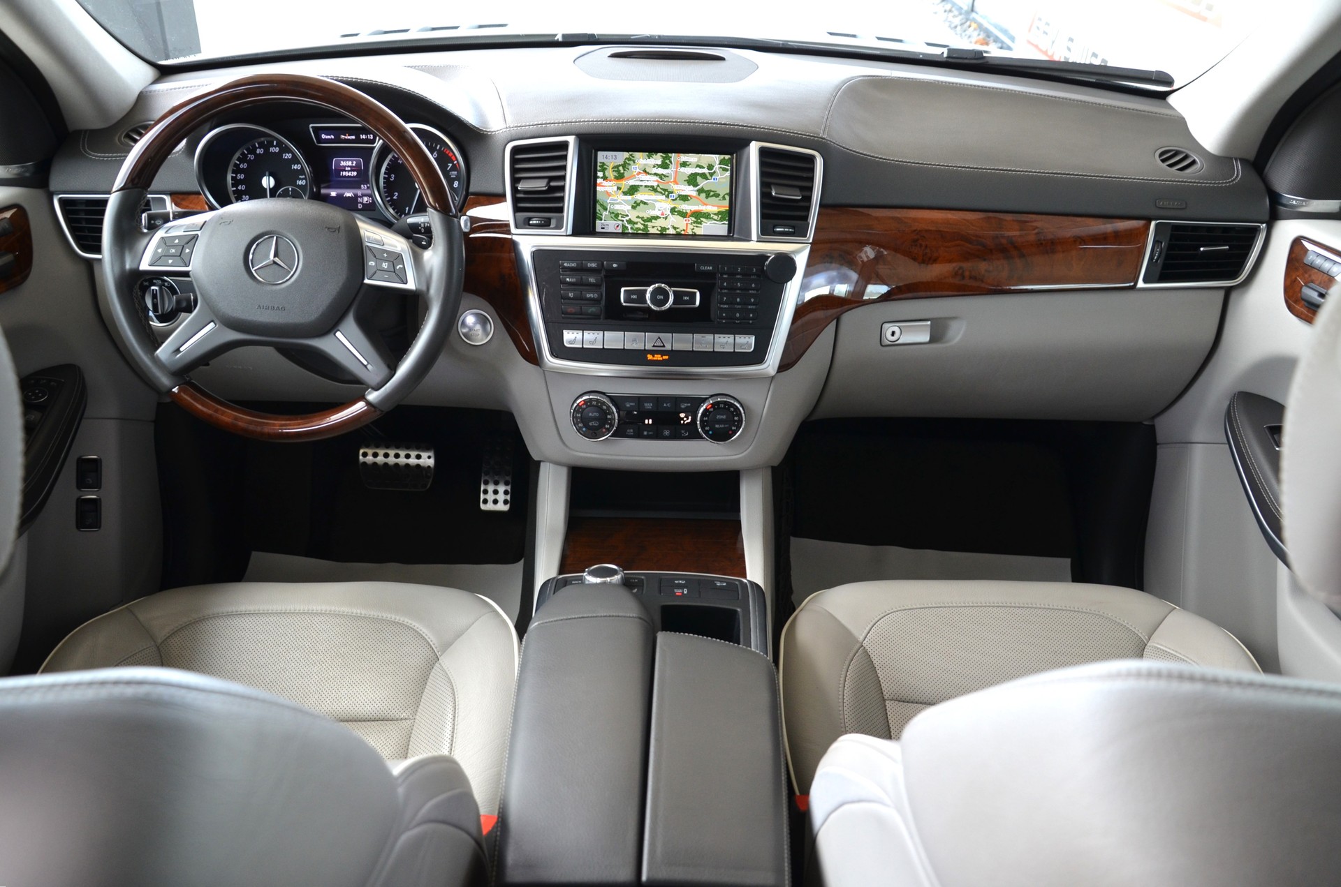 MERCEDES-BENZ GL550*Frisch ab MFK,1 Jahr oder 20'000km Garantie*-image-10