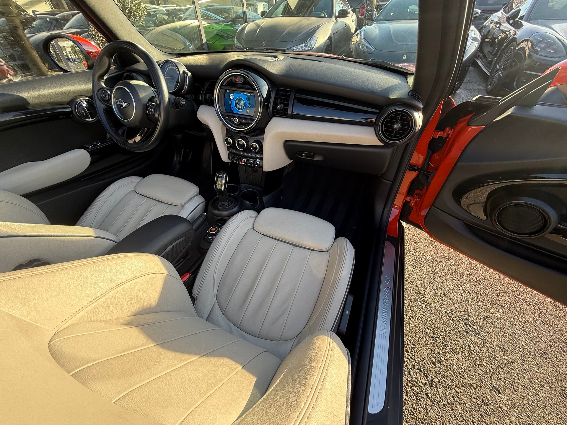 MINI Cooper S Cabriolet DKG-image-13