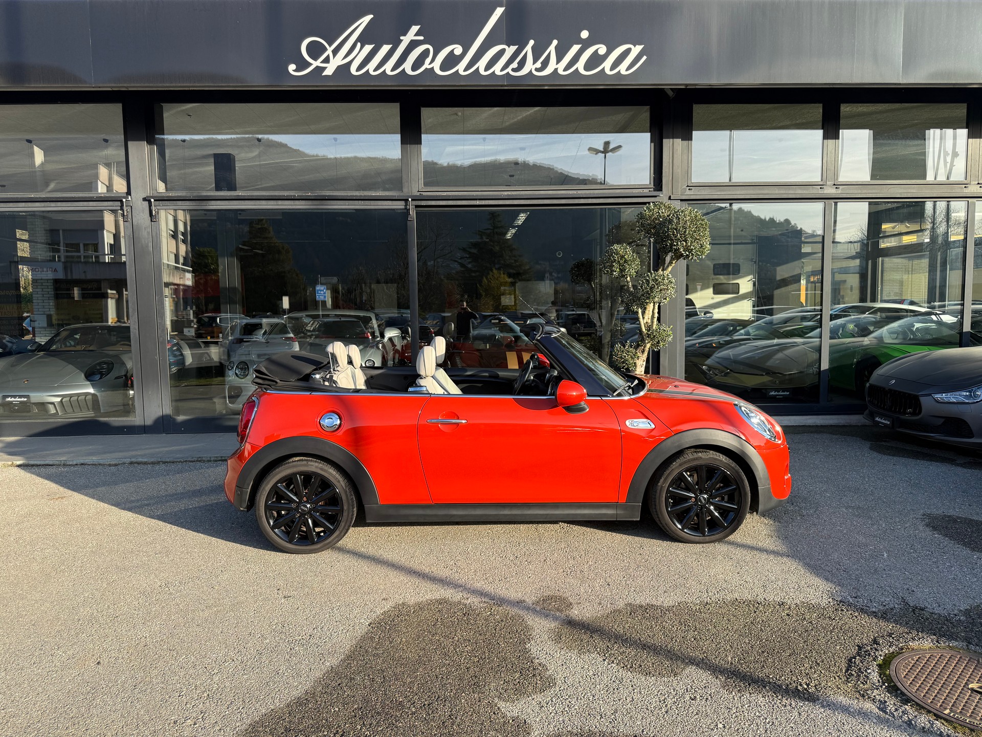 MINI Cooper S Cabriolet DKG-image-3