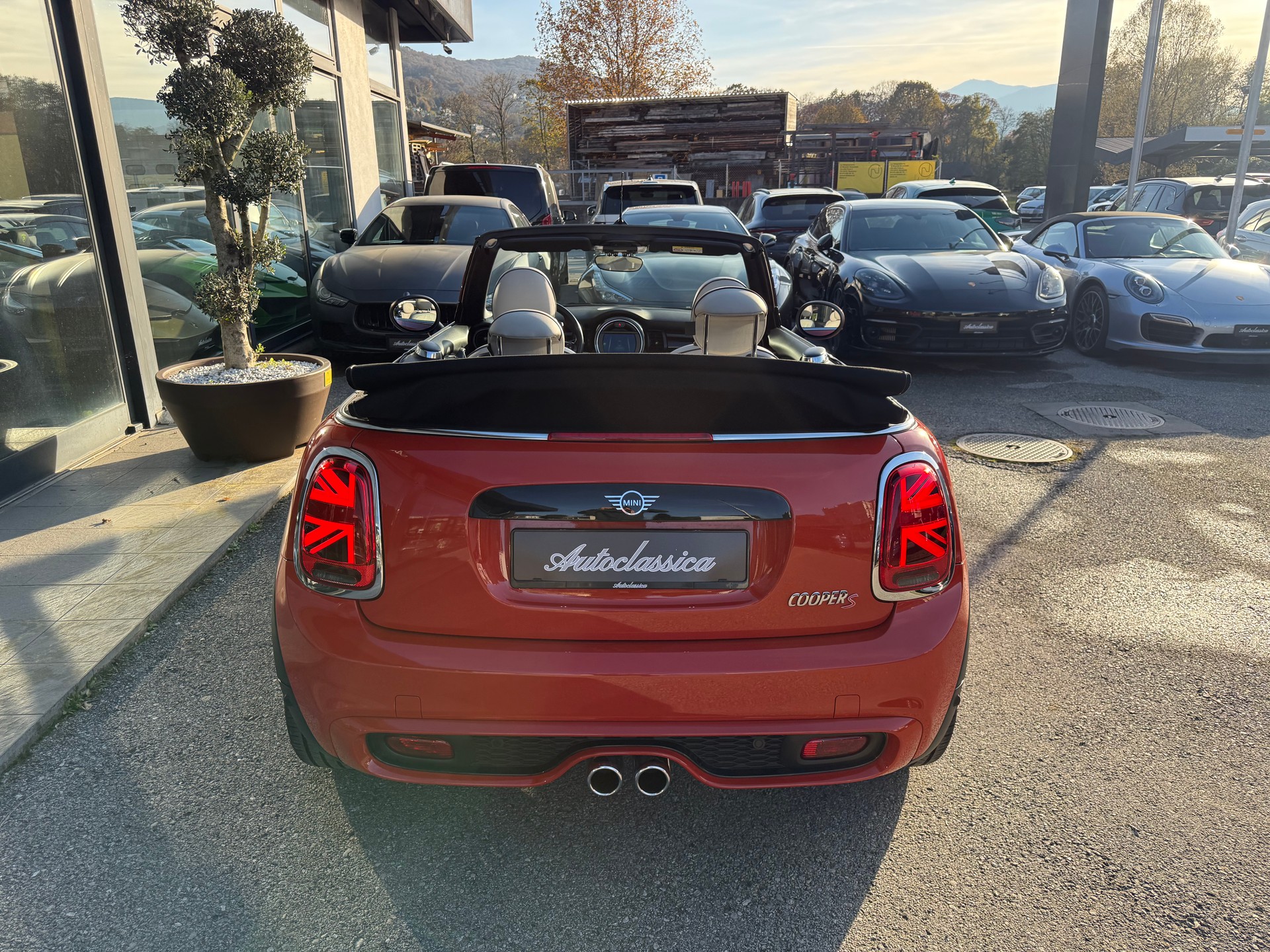 MINI Cooper S Cabriolet DKG-image-2